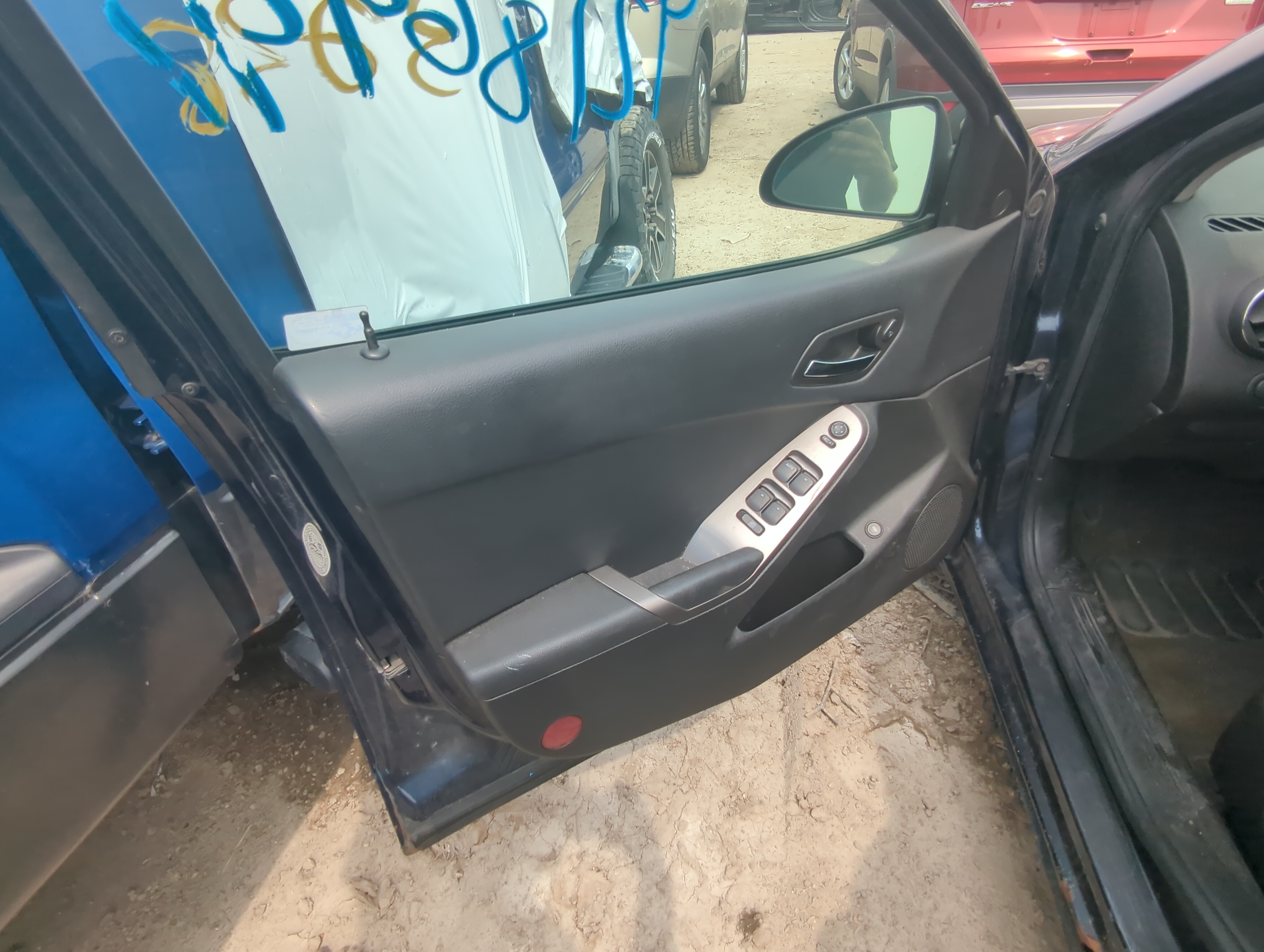 Picture of 2008 Pontiac G6 Front Left Driver Interior Door Panel Trim 1054343