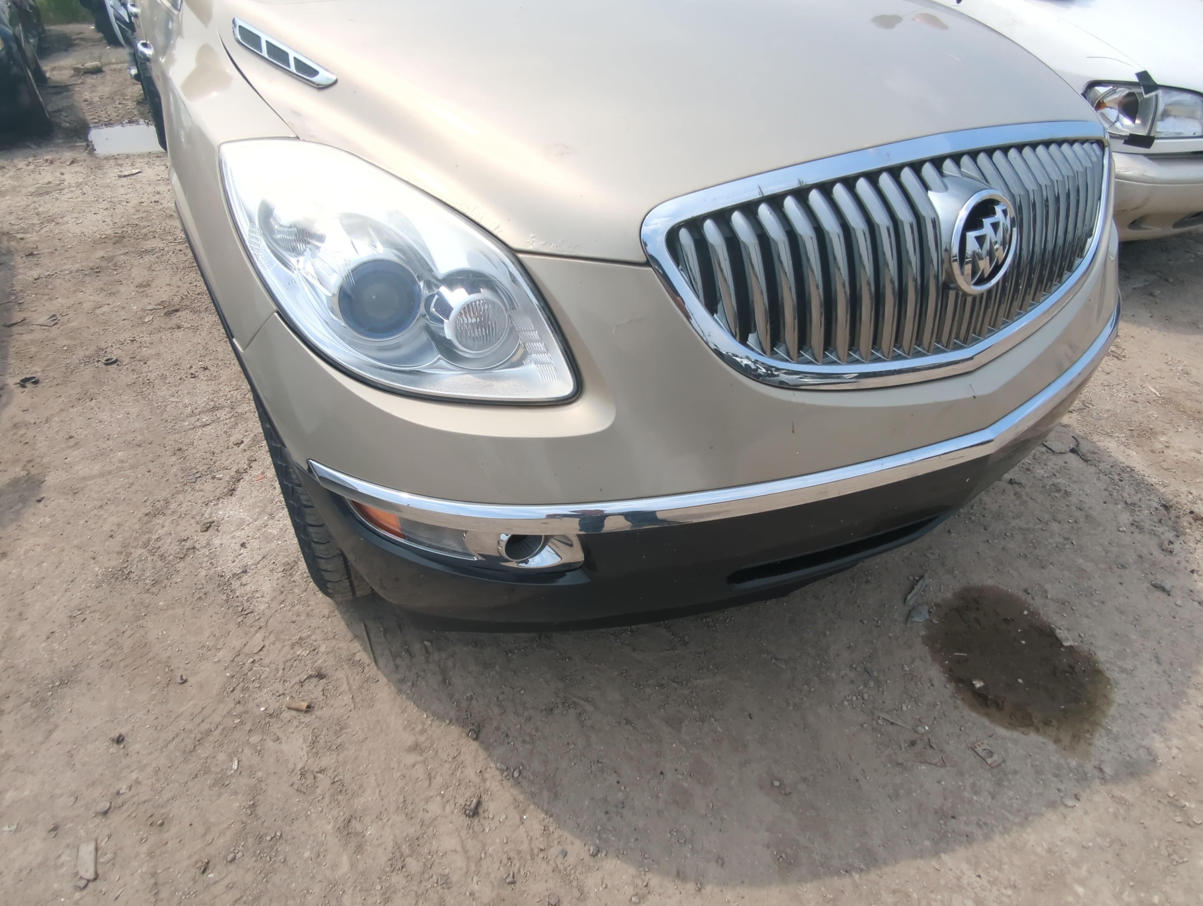 Picture of 2008-2012 Buick Enclave Front Bumper - Oem 1054673
