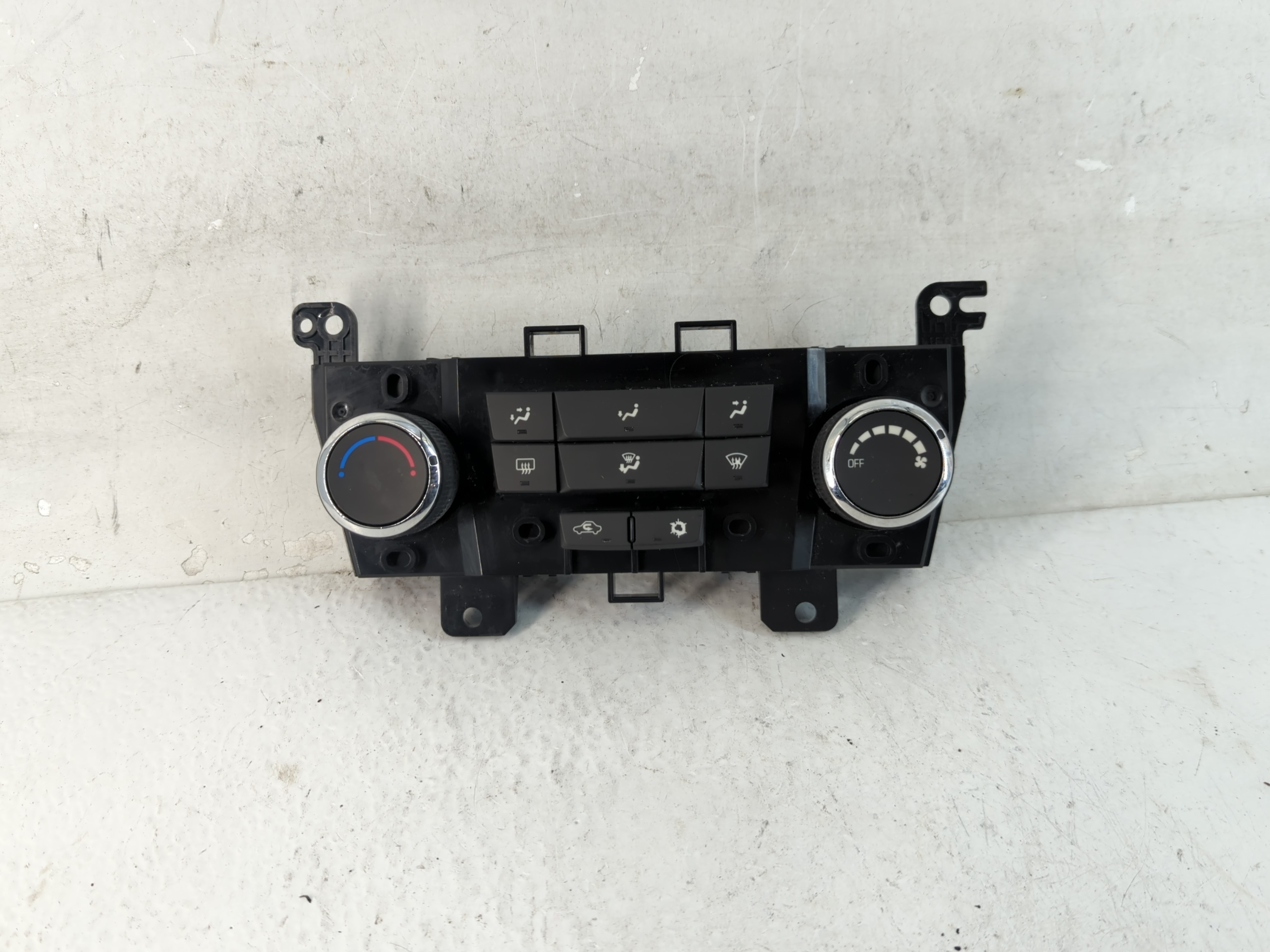 2012-2016 Chevrolet Cruze Ac Heater Climate Control 95146207 1054698 - Oemusedautoparts1.com