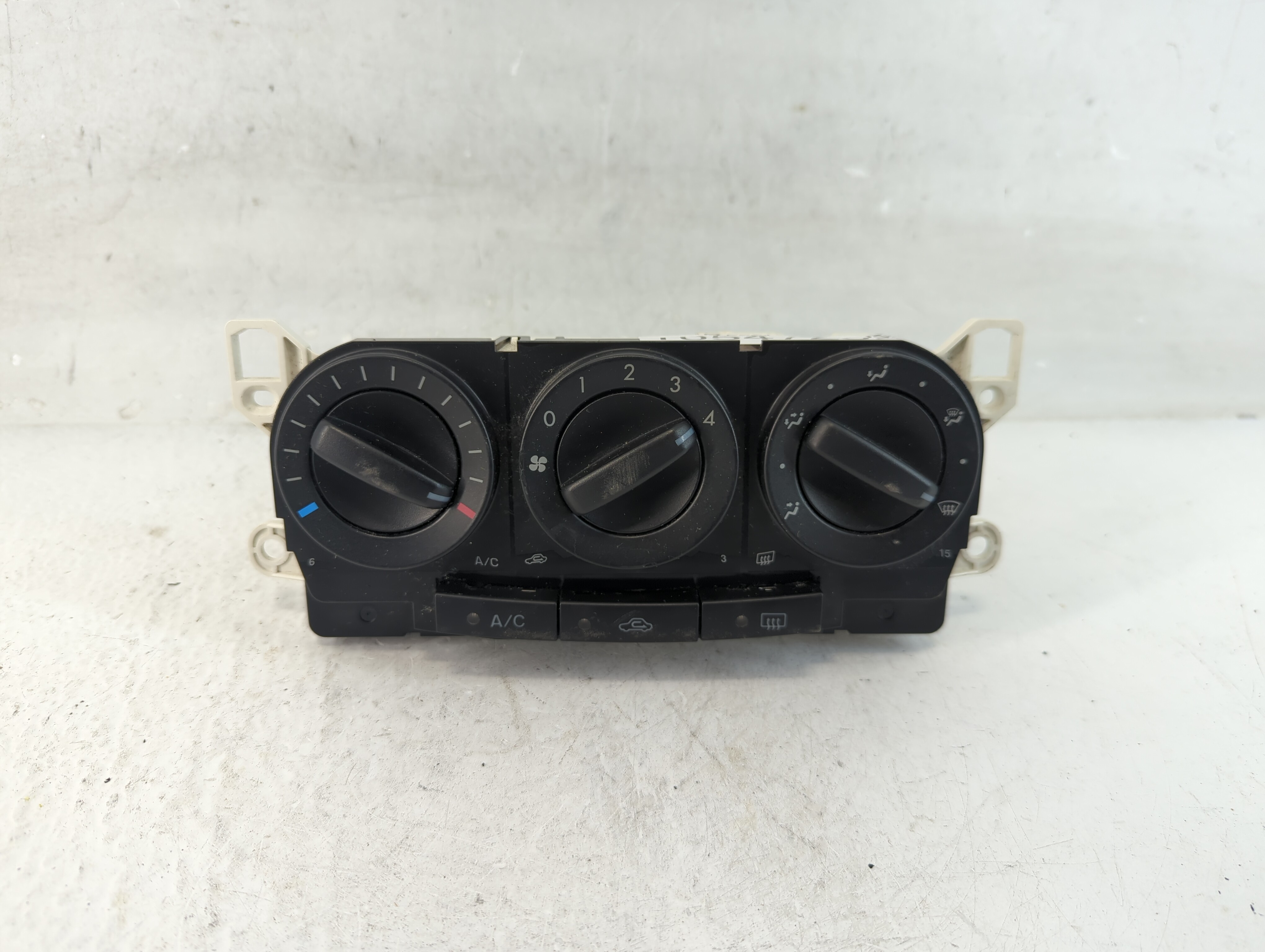 2007-2009 Mazda Cx-7 Ac Heater Climate Control 1054725 - Oemusedautoparts1.com