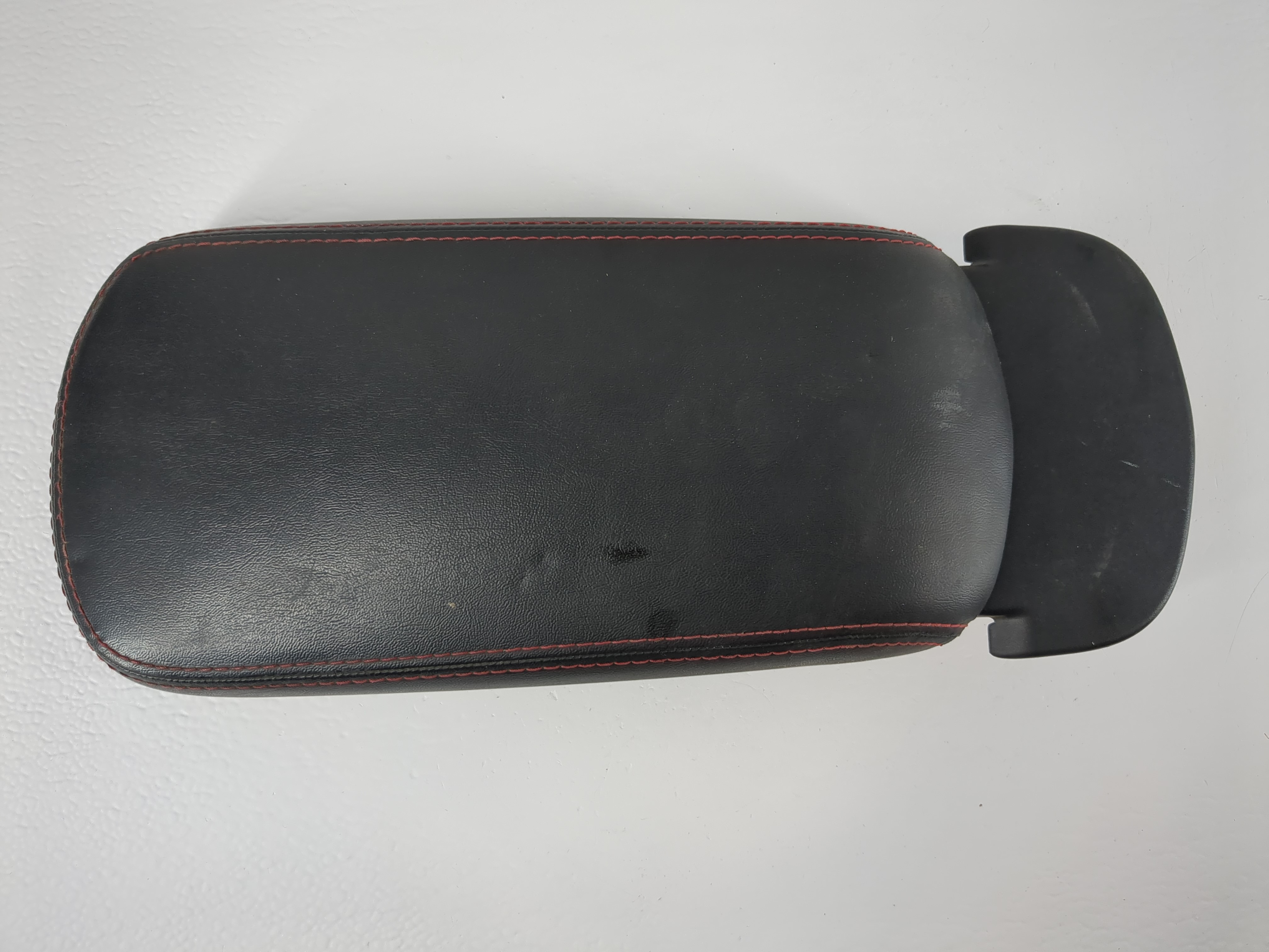 2011-2014 Dodge Avenger Center Console Armrest Cover Lid Black 1054841 - Oemusedautoparts1.com