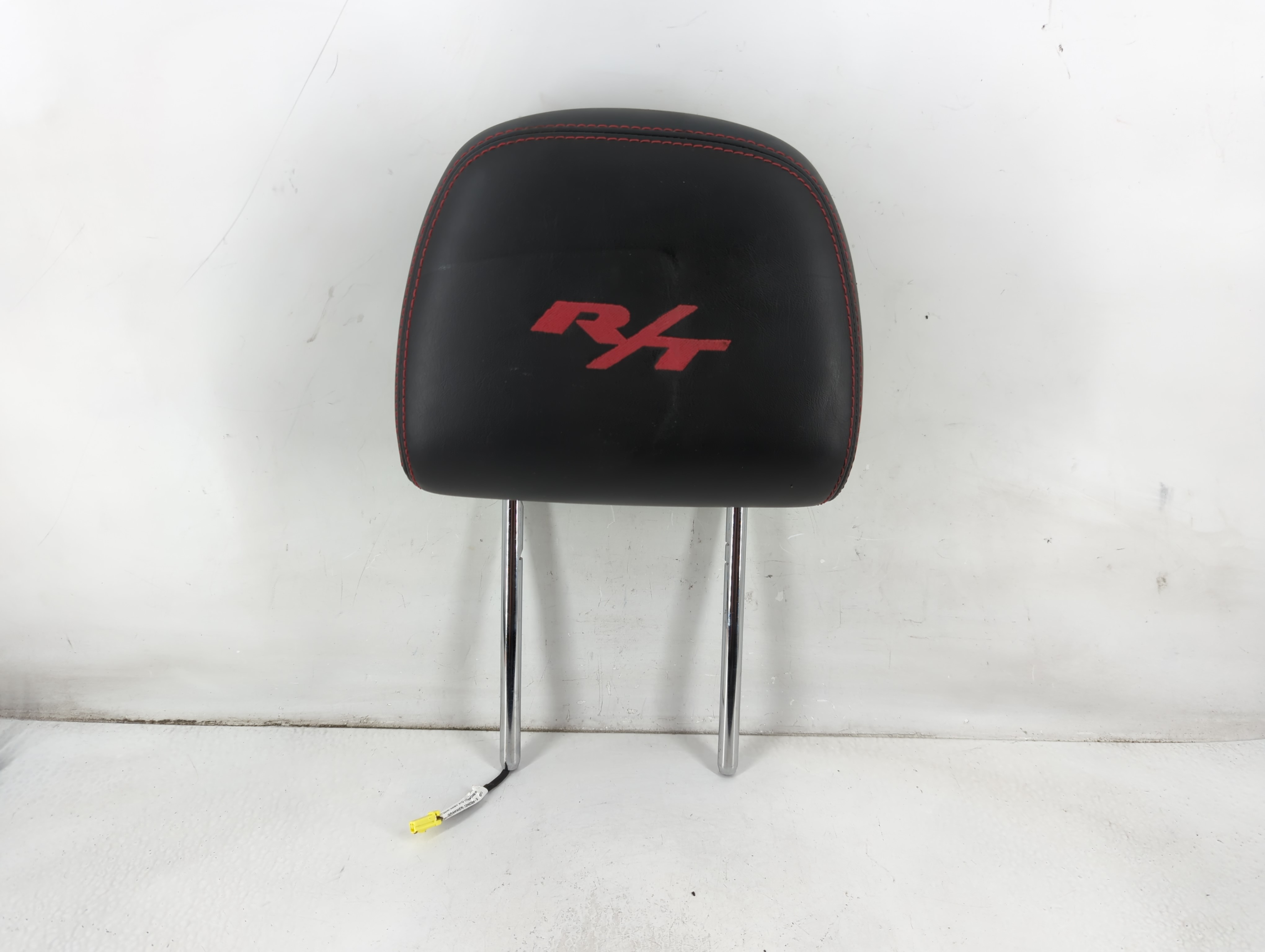 2013 Dodge Avenger Headrest Head Rest Front Driver Passenger Seat Black 1054842 - Oemusedautoparts1.com
