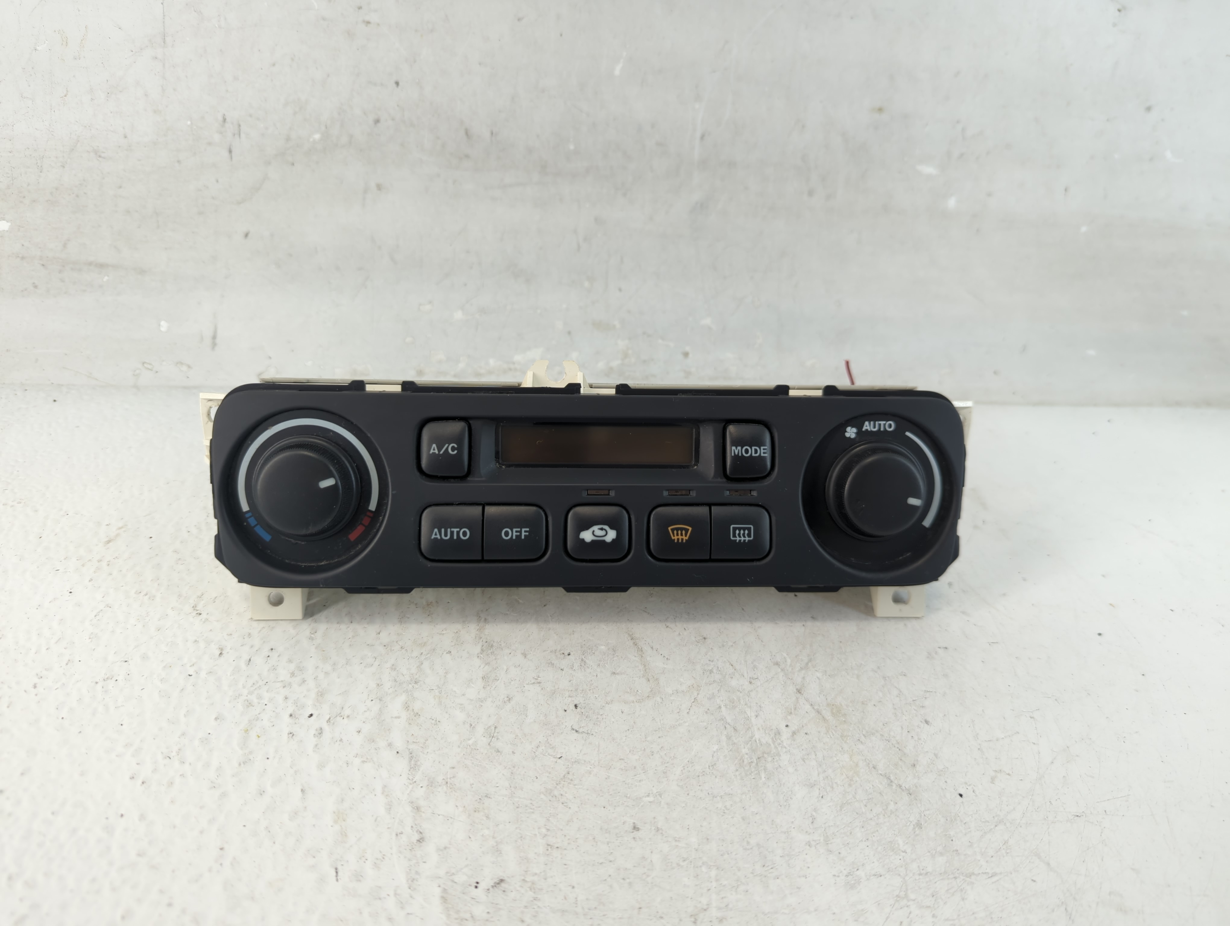 Picture of 2001-2002 Honda Accord Ac Heater Climate Control 1054885