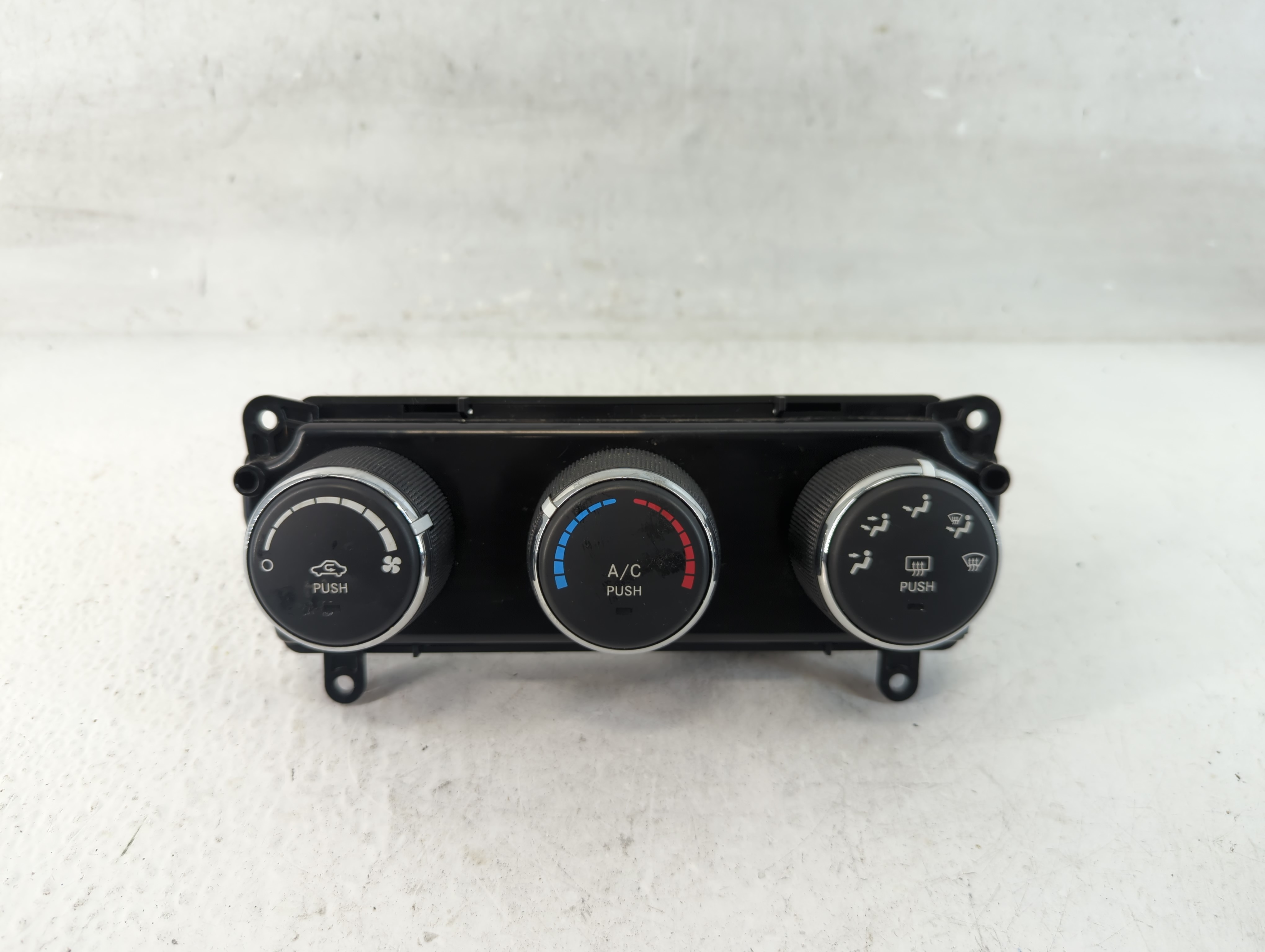 2011-2012 Dodge Caliber Ac Heater Climate Control P55111278ac 1054887 - Oemusedautoparts1.com