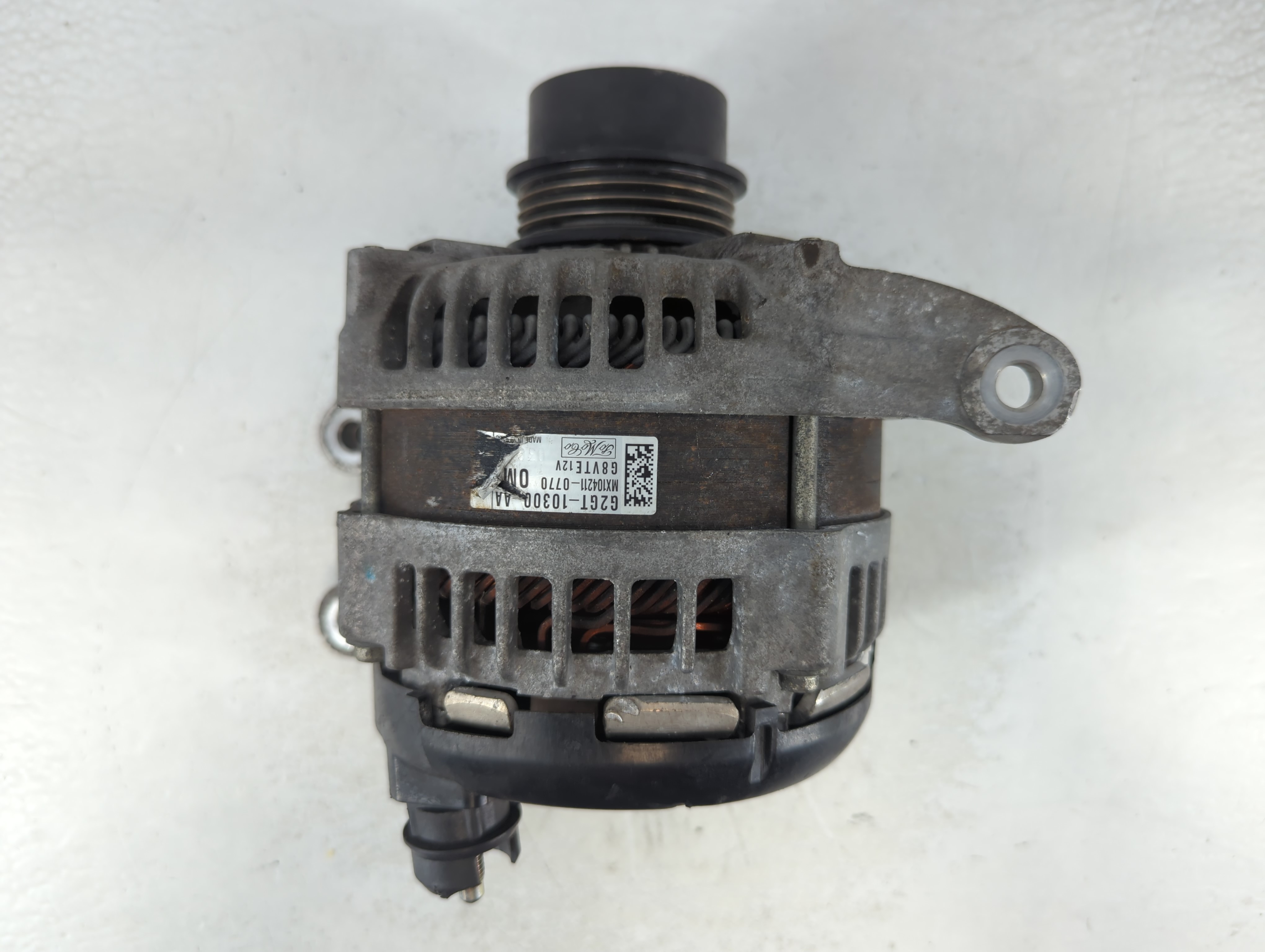 2013 Ford Explorer Alternator Generator Charging Assembly Engine Oem 1054912 - Oemusedautoparts1.com
