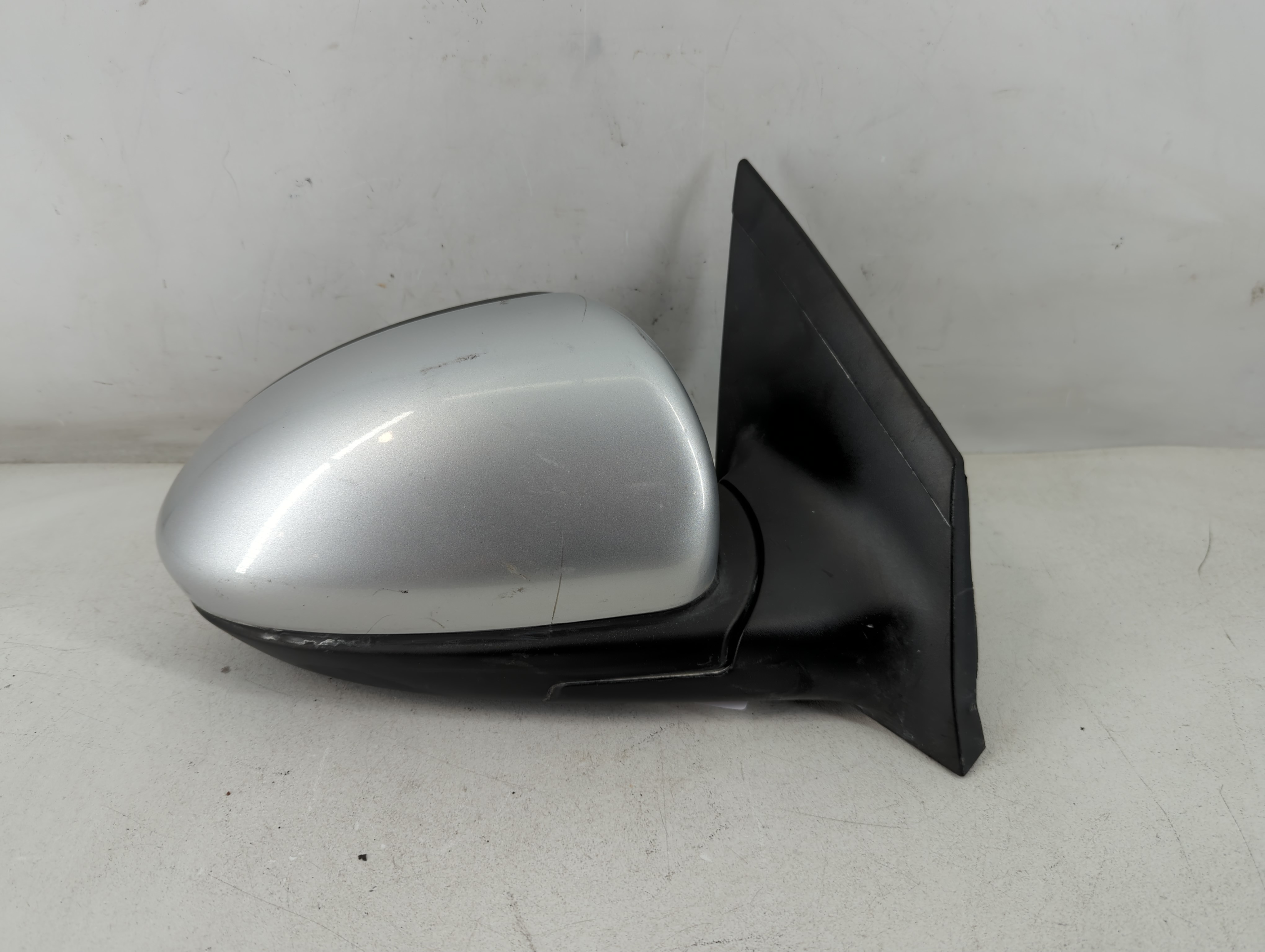 2011-2016 Chevrolet Cruze Passenger Right Side View Power Door Mirror 1054922 - Oemusedautoparts1.com