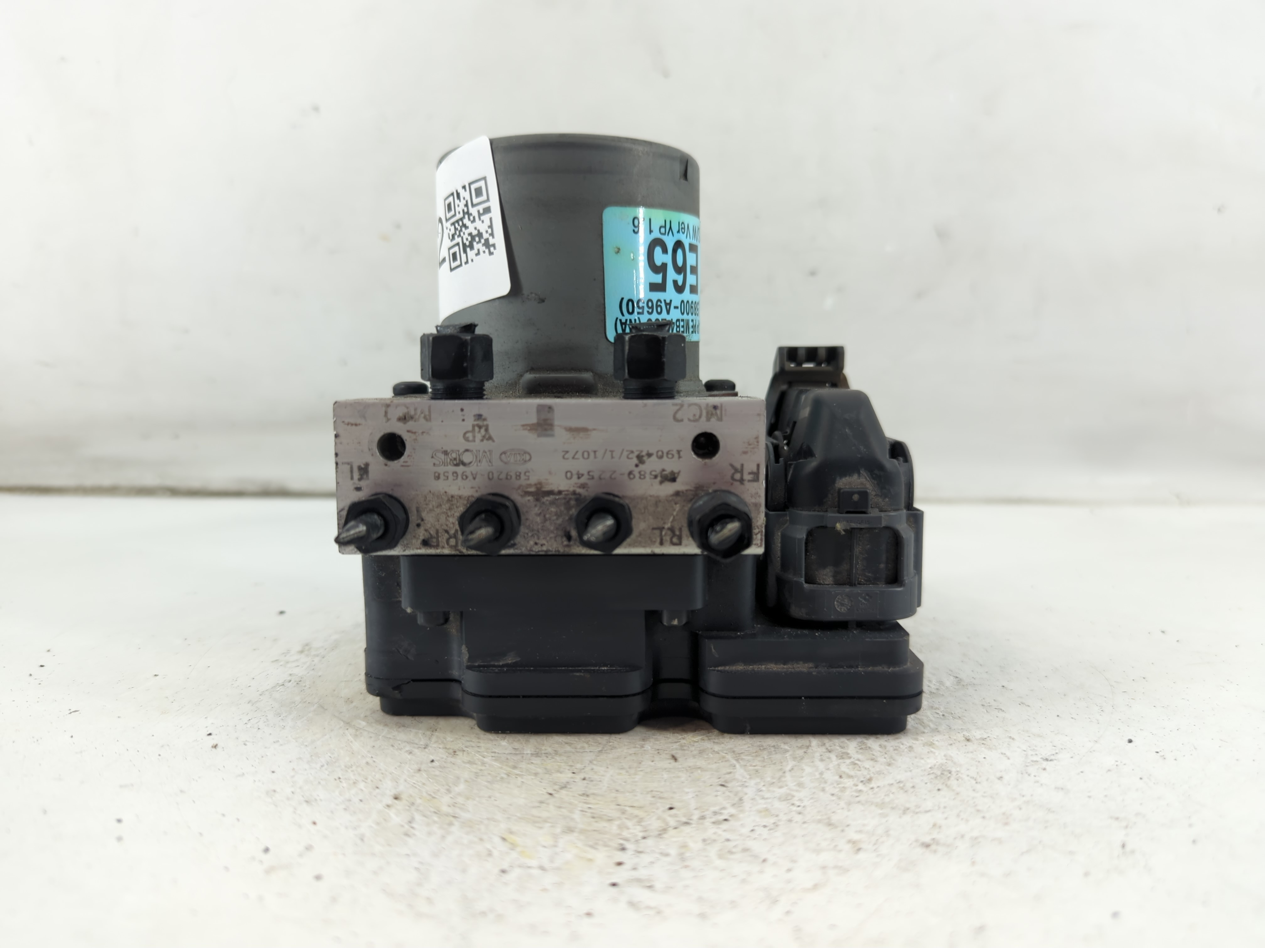 Picture of 2019-2020 Kia Sedona Abs Pump Control Module 1054942