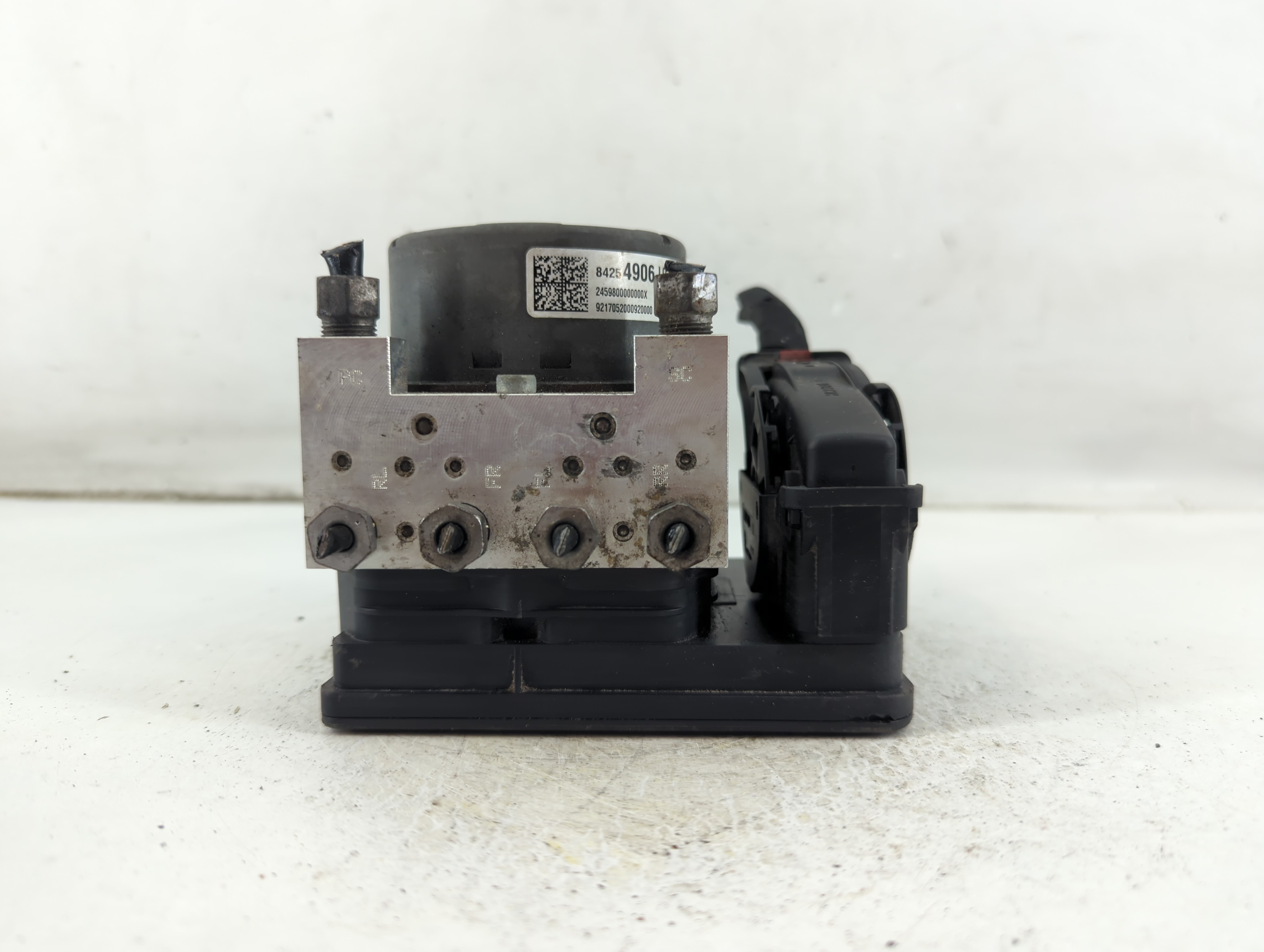 2018-2019 Chevrolet Equinox Abs Pump Control Module 1054944 - Oemusedautoparts1.com