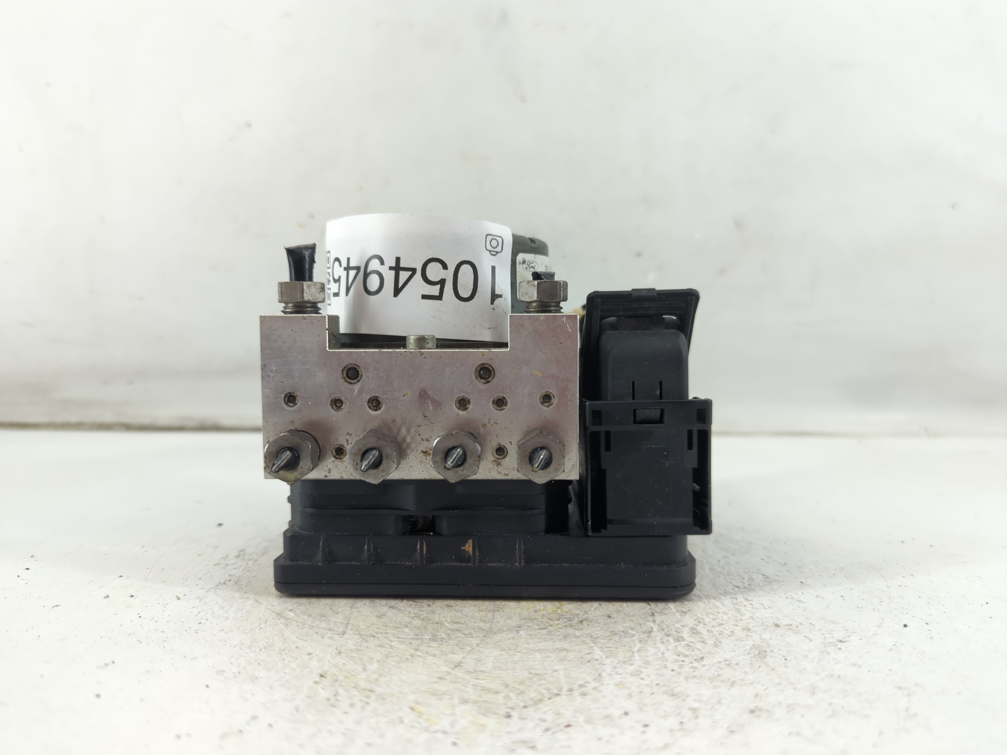2014-2019 Ford Fiesta Abs Pump Control Module 1054945 - Oemusedautoparts1.com