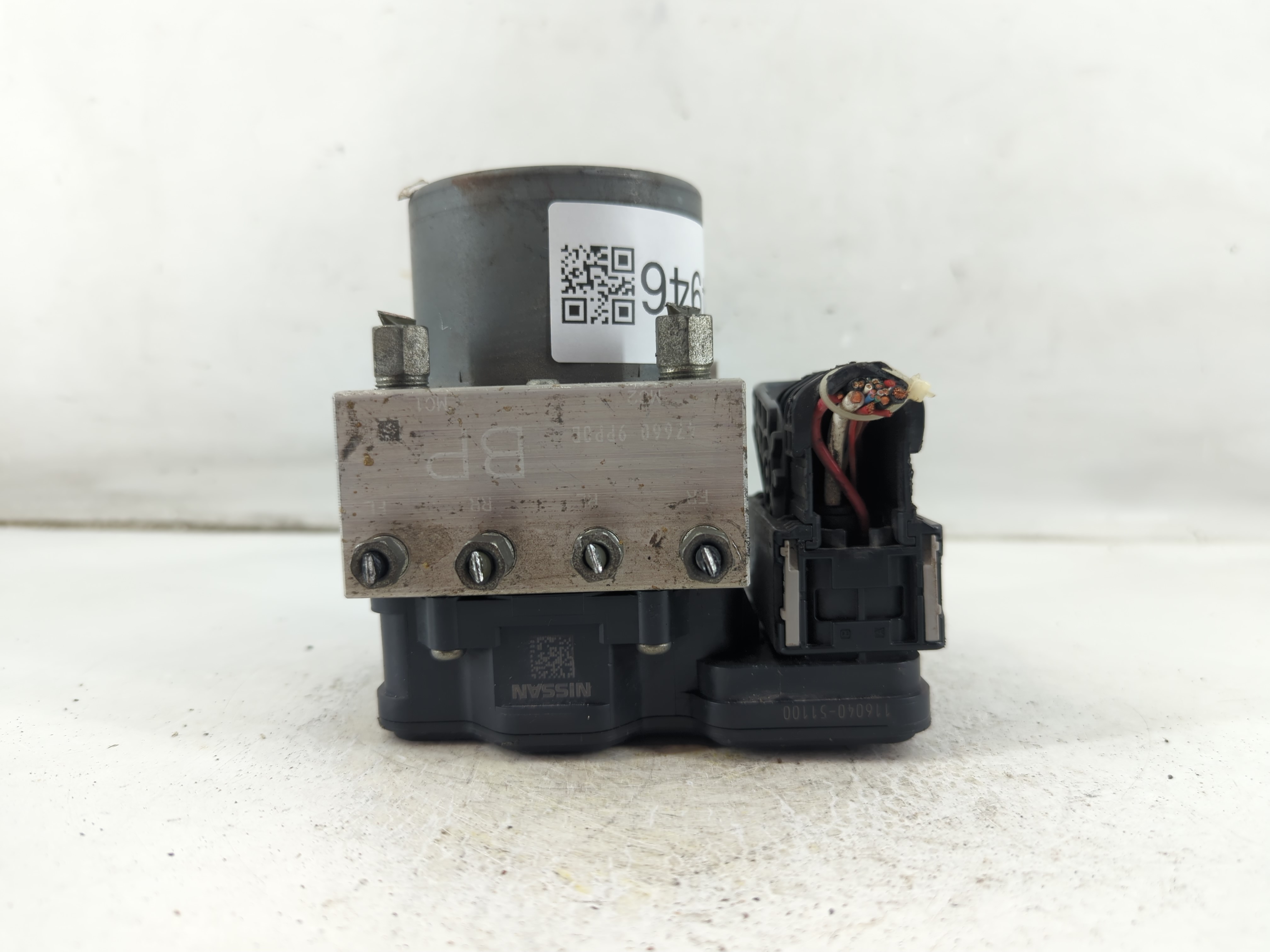 2018-2020 Nissan Pathfinder Abs Pump Control Module 1054946 - Oemusedautoparts1.com