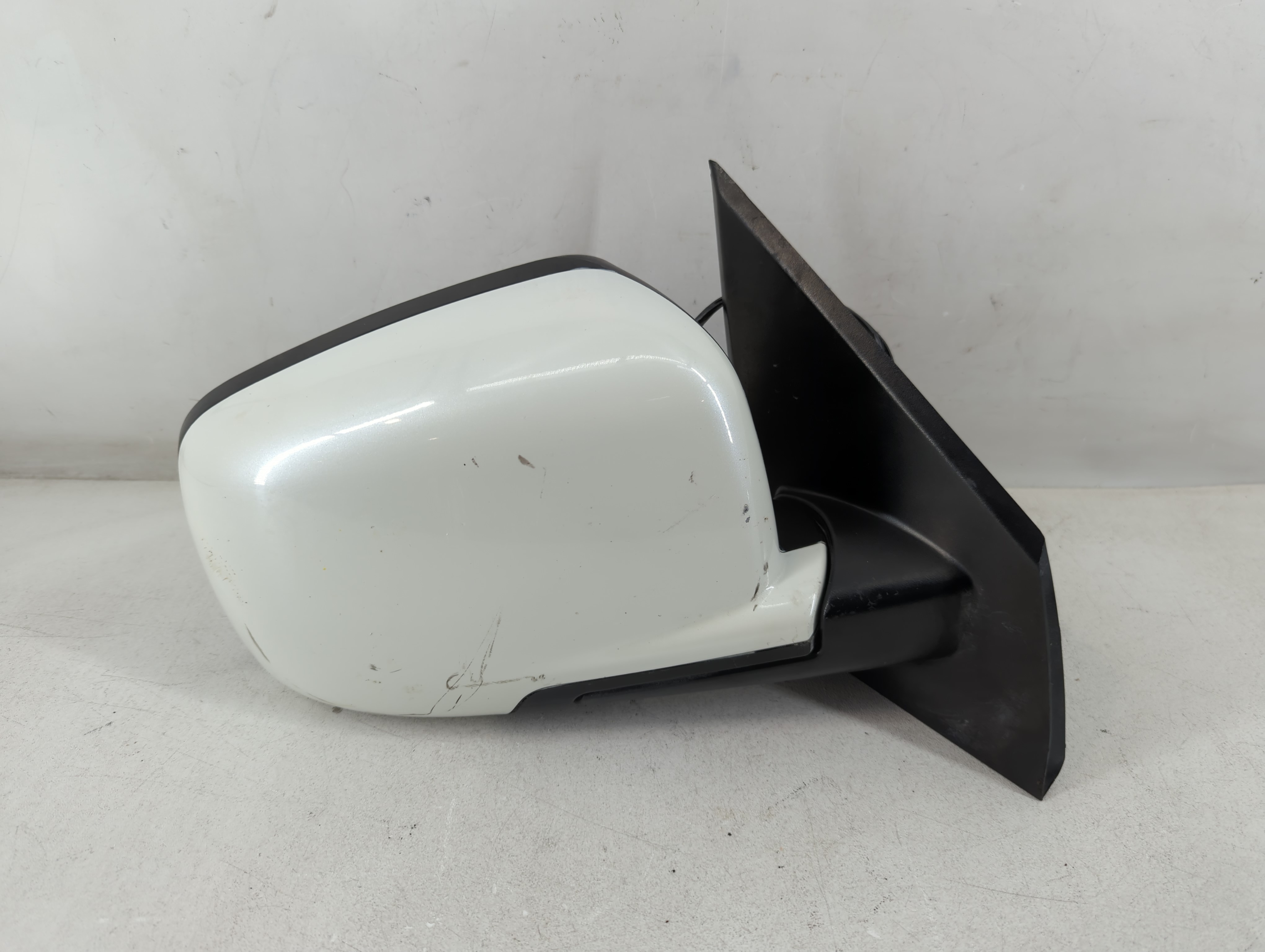 2018 Dodge Journey Passenger Right Side View Power Door Mirror White 1054981 - Oemusedautoparts1.com