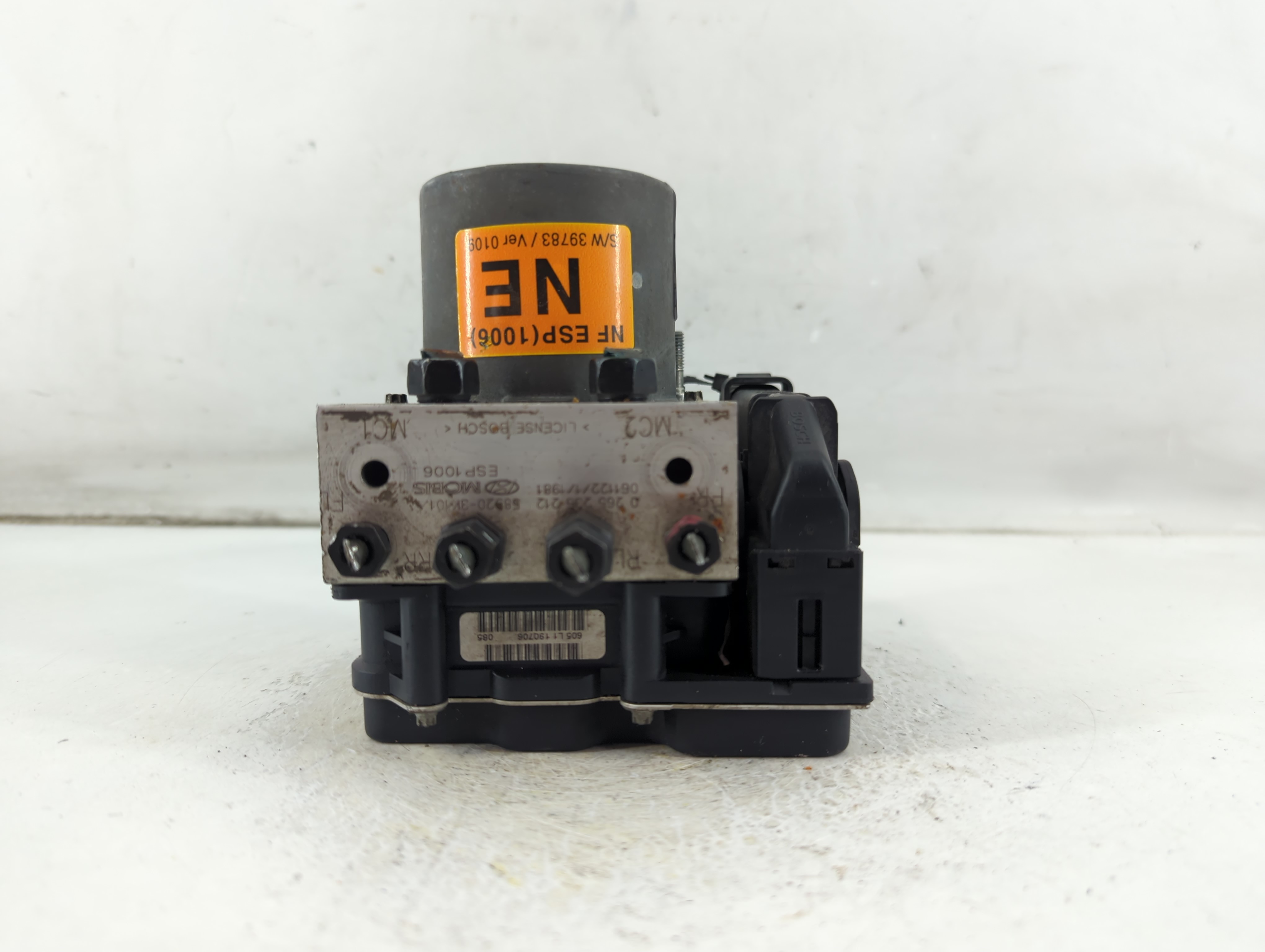 2006-2008 Hyundai Sonata Abs Pump Control Module 1055101 - Oemusedautoparts1.com