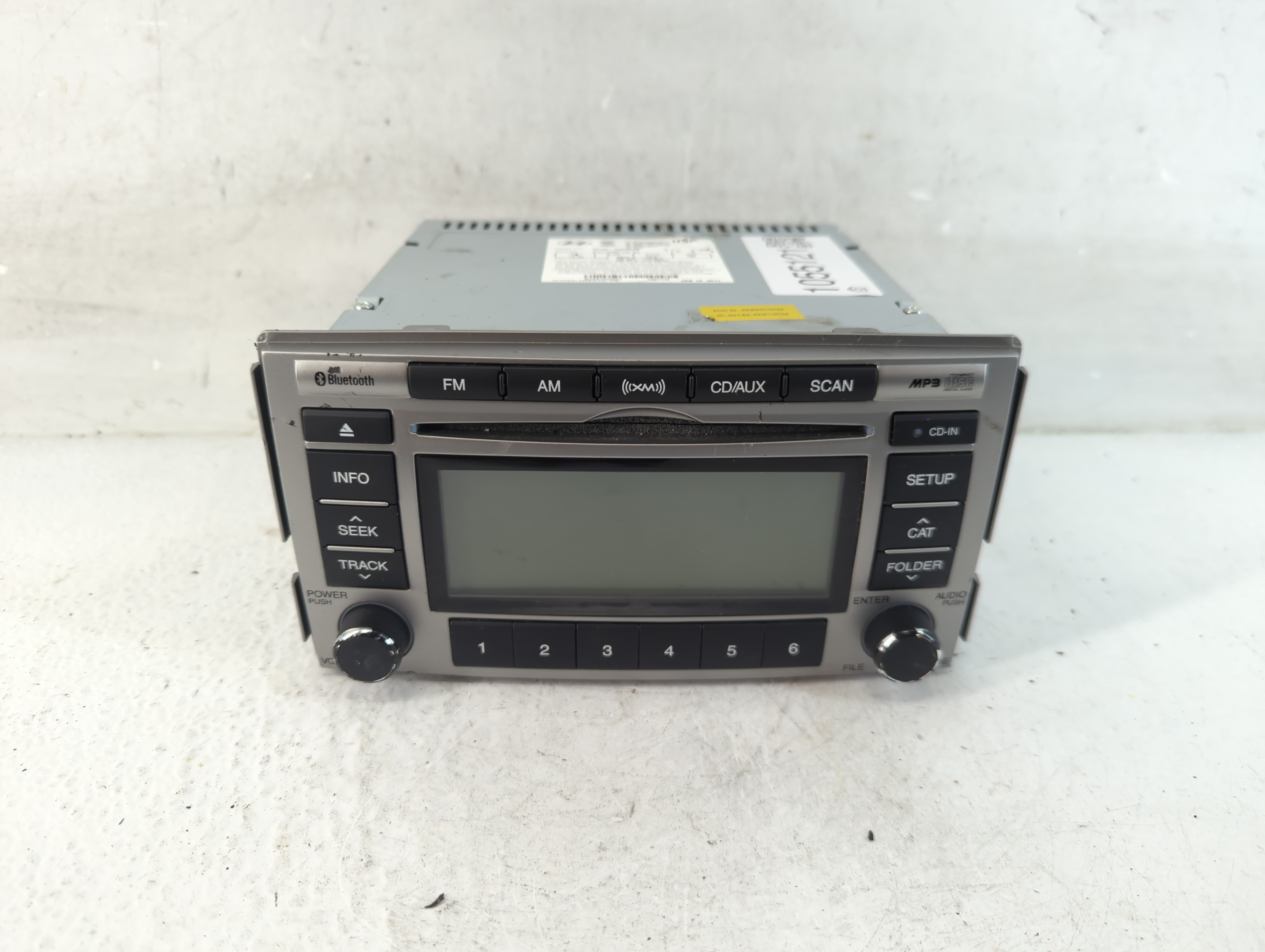 Picture of 2010-2012 Hyundai Santa Fe Am Fm Cd Player Radio Receiver 1055121
