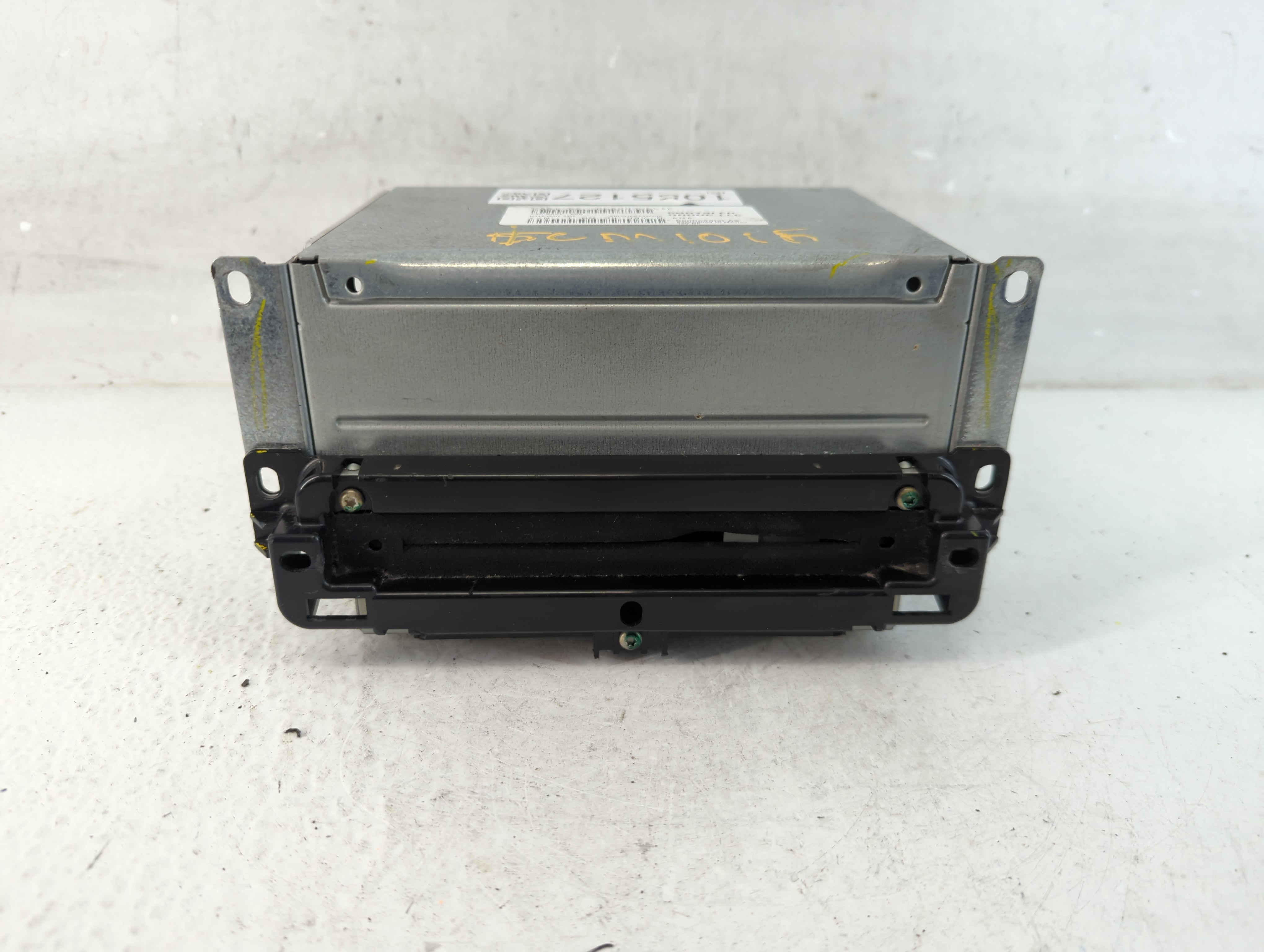 2018-2020 Dodge Journey Am Fm Cd Player Radio Receiver 1055127 - Oemusedautoparts1.com