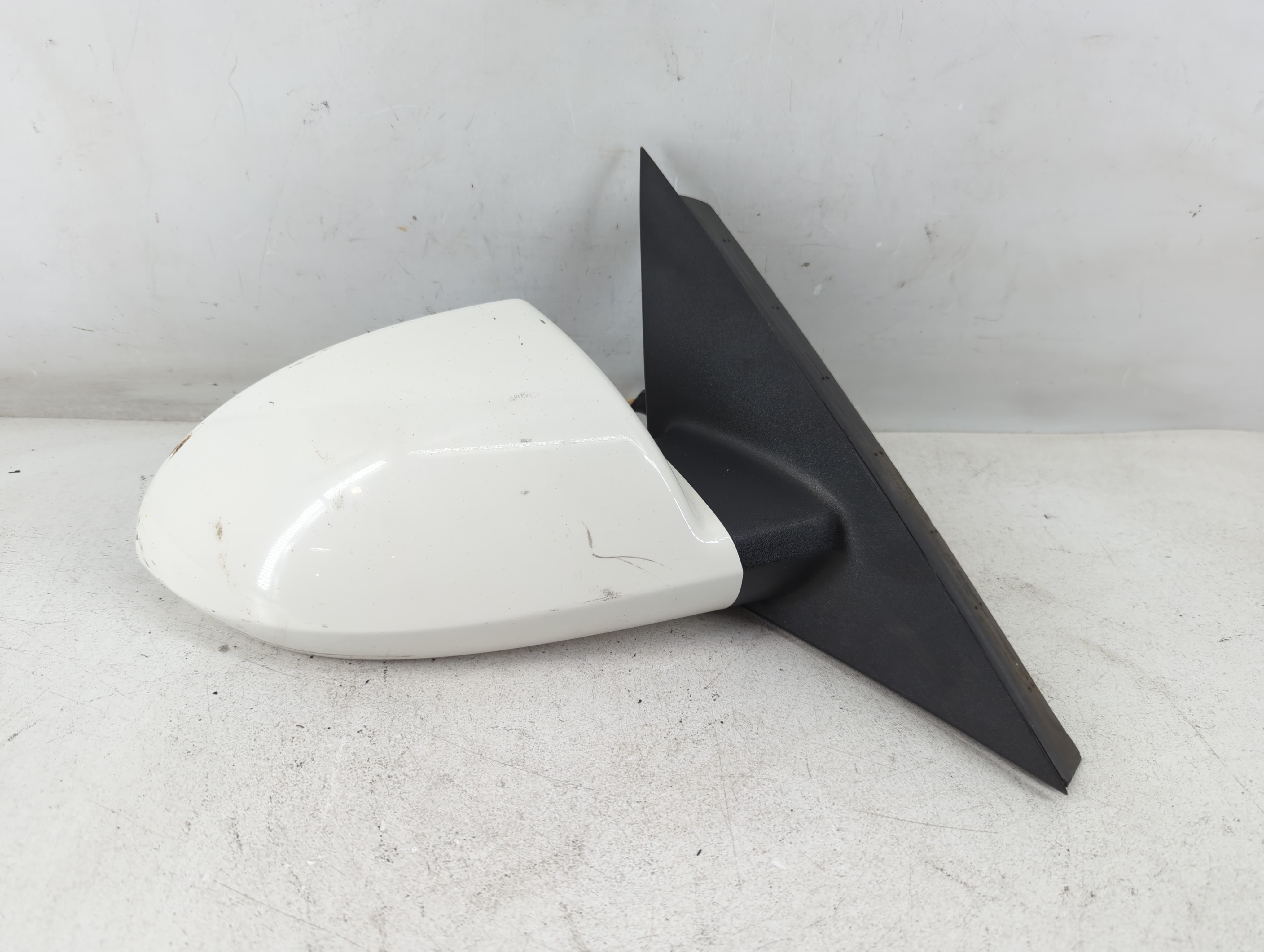 2007-2016 Chevrolet Impala Passenger Right Side View Power Door Mirror 1055149 - Oemusedautoparts1.com