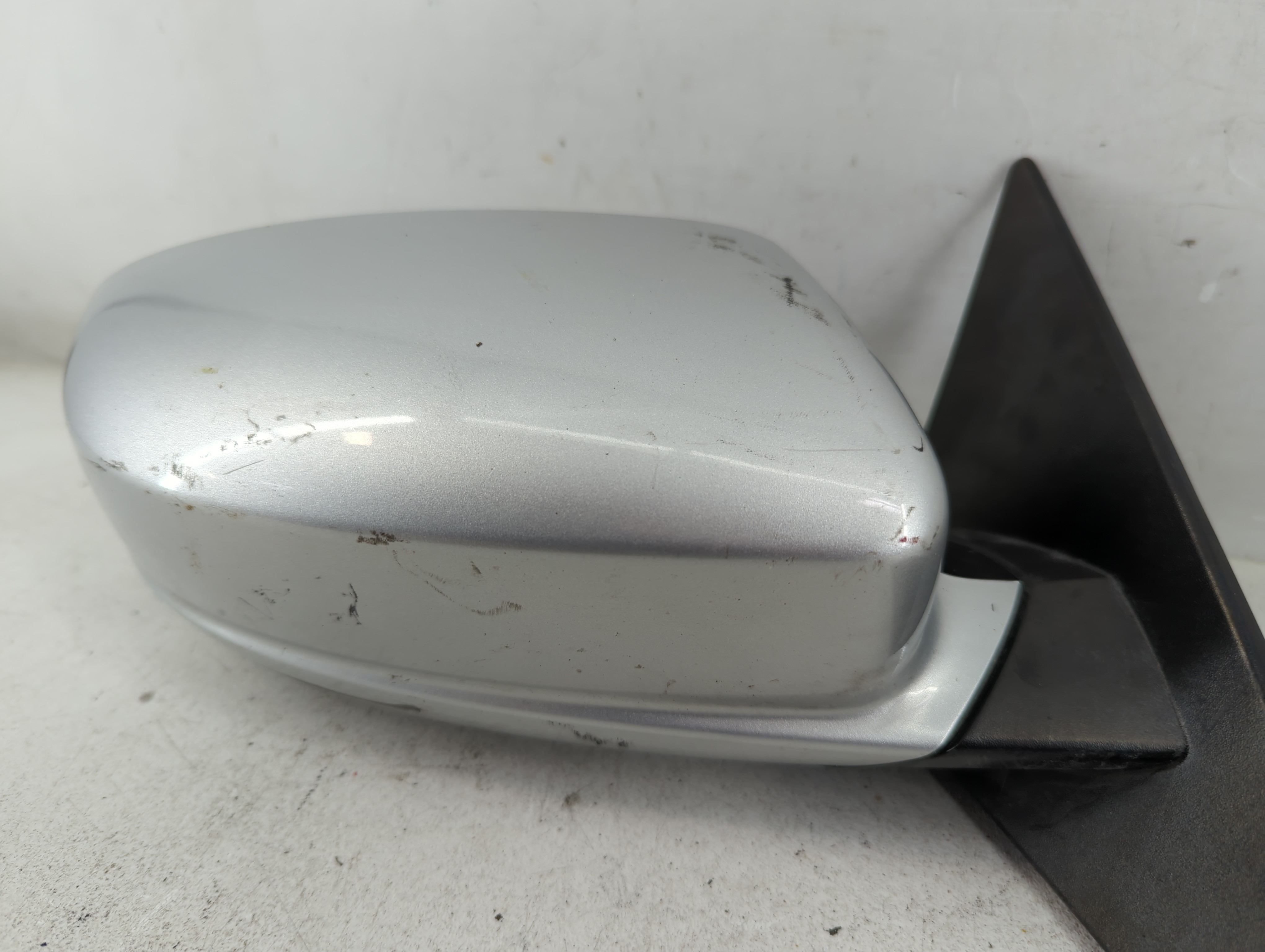 2011-2014 Chrysler 200 Passenger Right Side View Power Door Mirror 1055156 - Oemusedautoparts1.com
