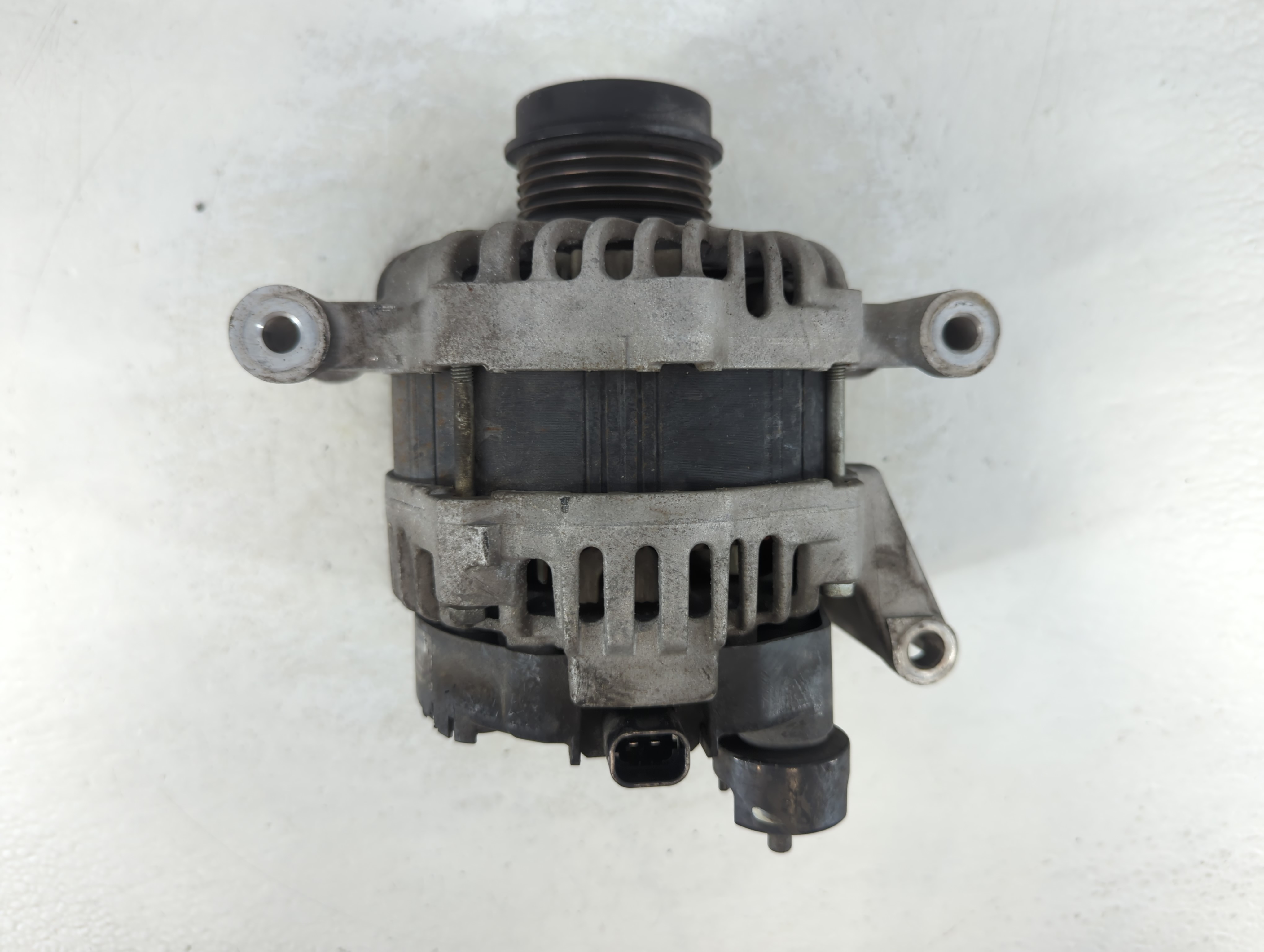 2019 Chevrolet Malibu Alternator Generator Charging Assembly Engine Oem 1055235 - Oemusedautoparts1.com