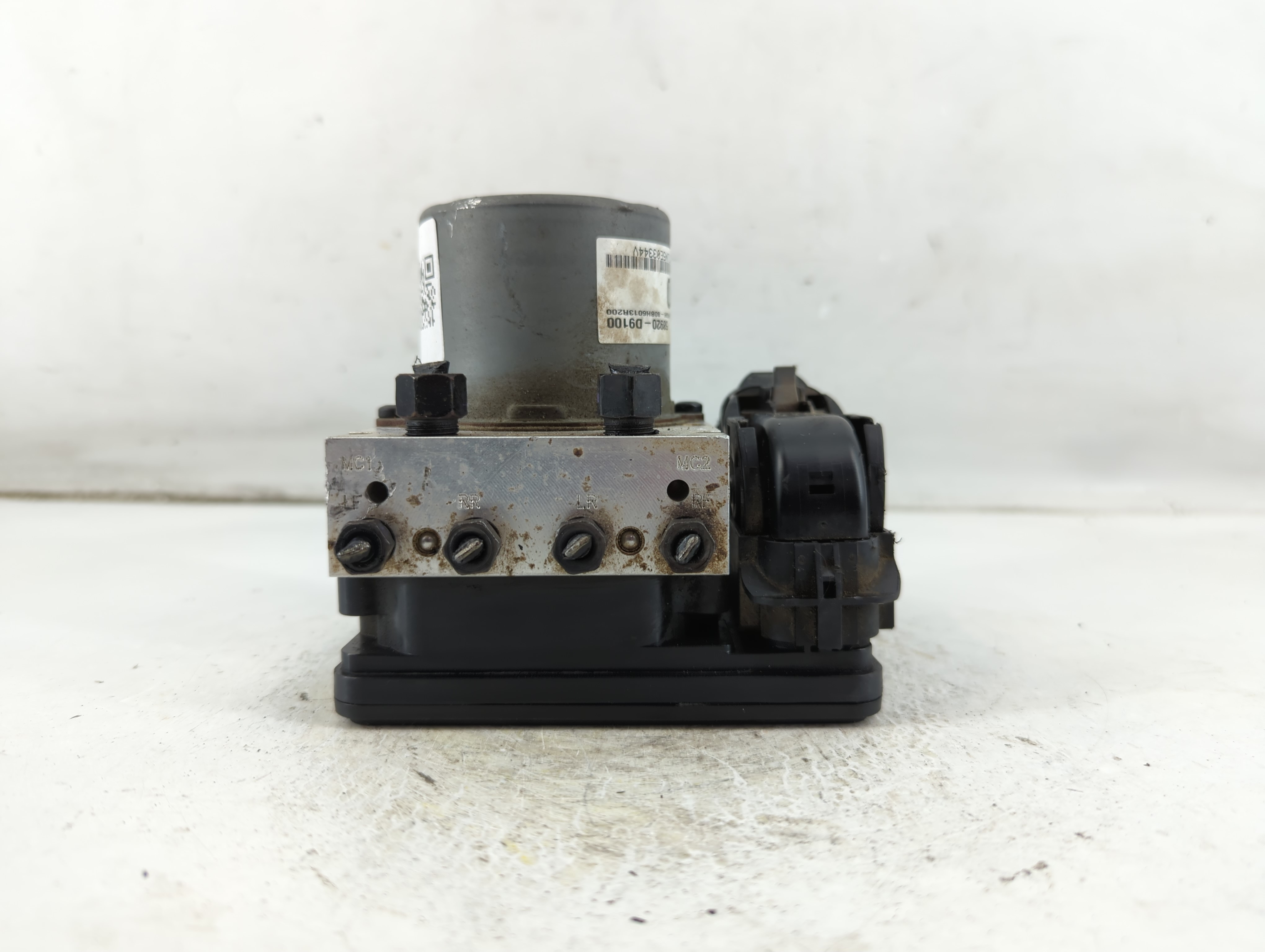 2017-2019 Kia Sportage Abs Pump Control Module 1055243 - Oemusedautoparts1.com