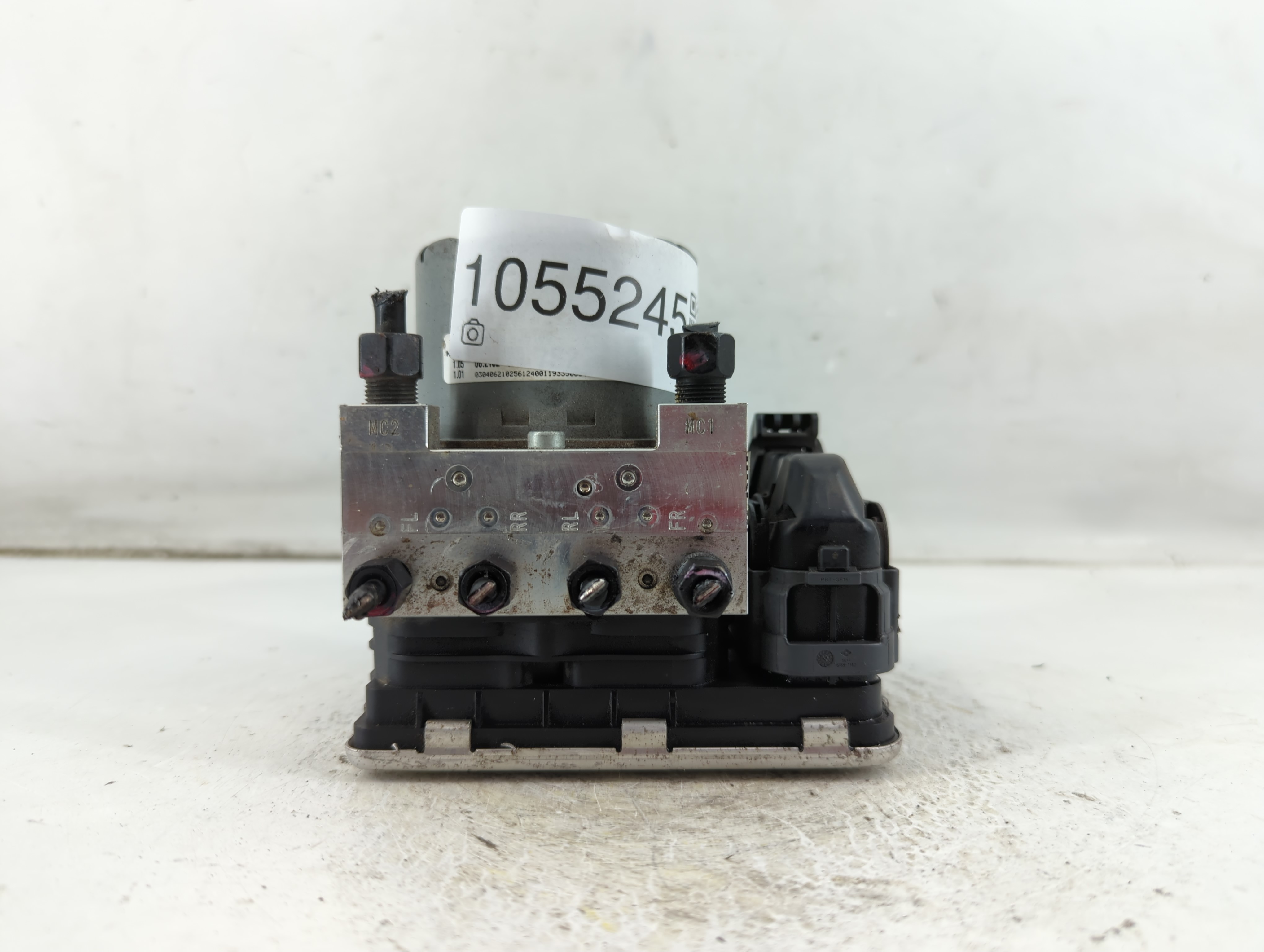2018-2020 Hyundai Kona Abs Pump Control Module 1055245 - Oemusedautoparts1.com