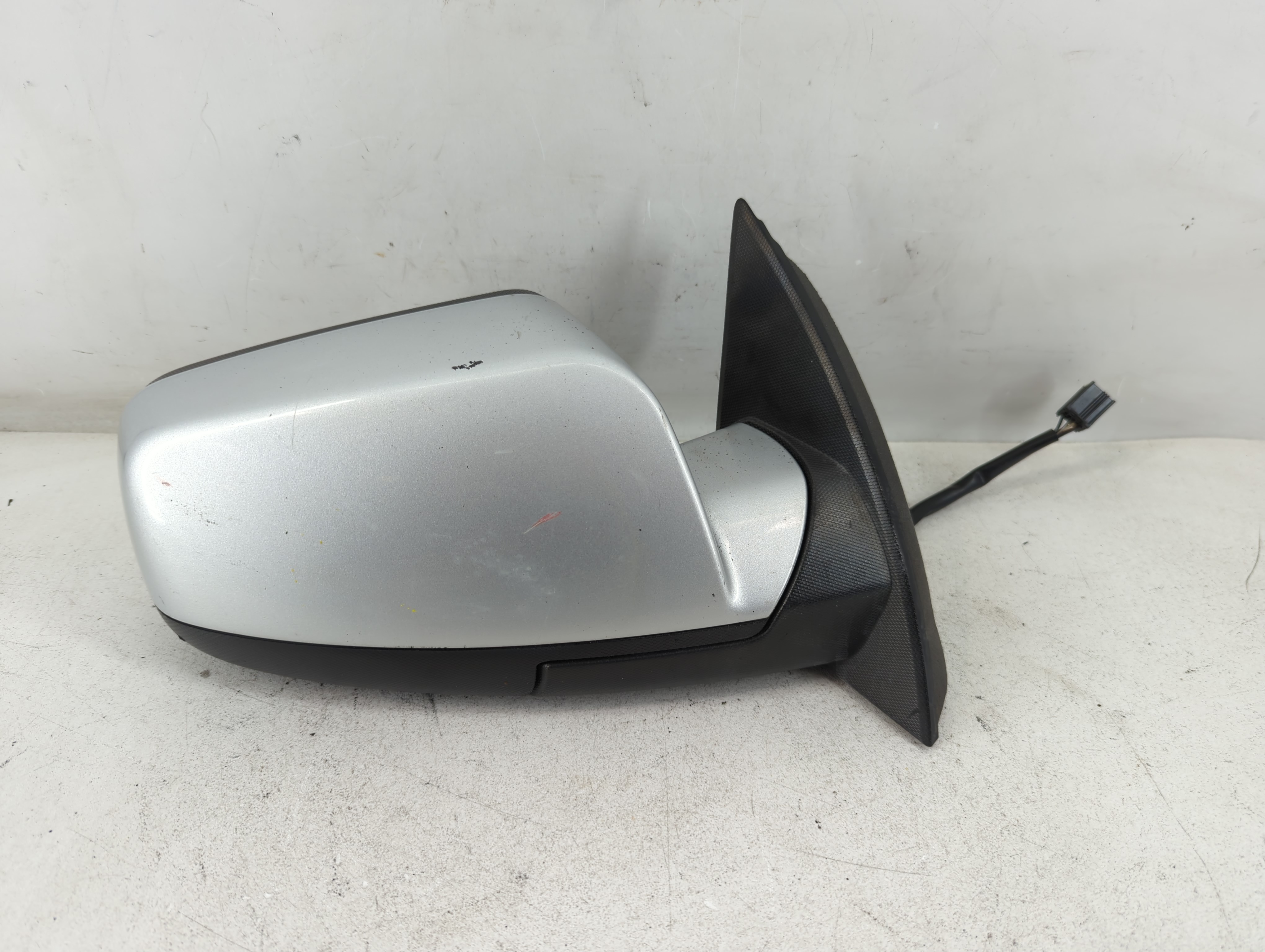 2015-2017 Chevrolet Equinox Passenger Right Side View Power Door Mirror 1055291 - Oemusedautoparts1.com