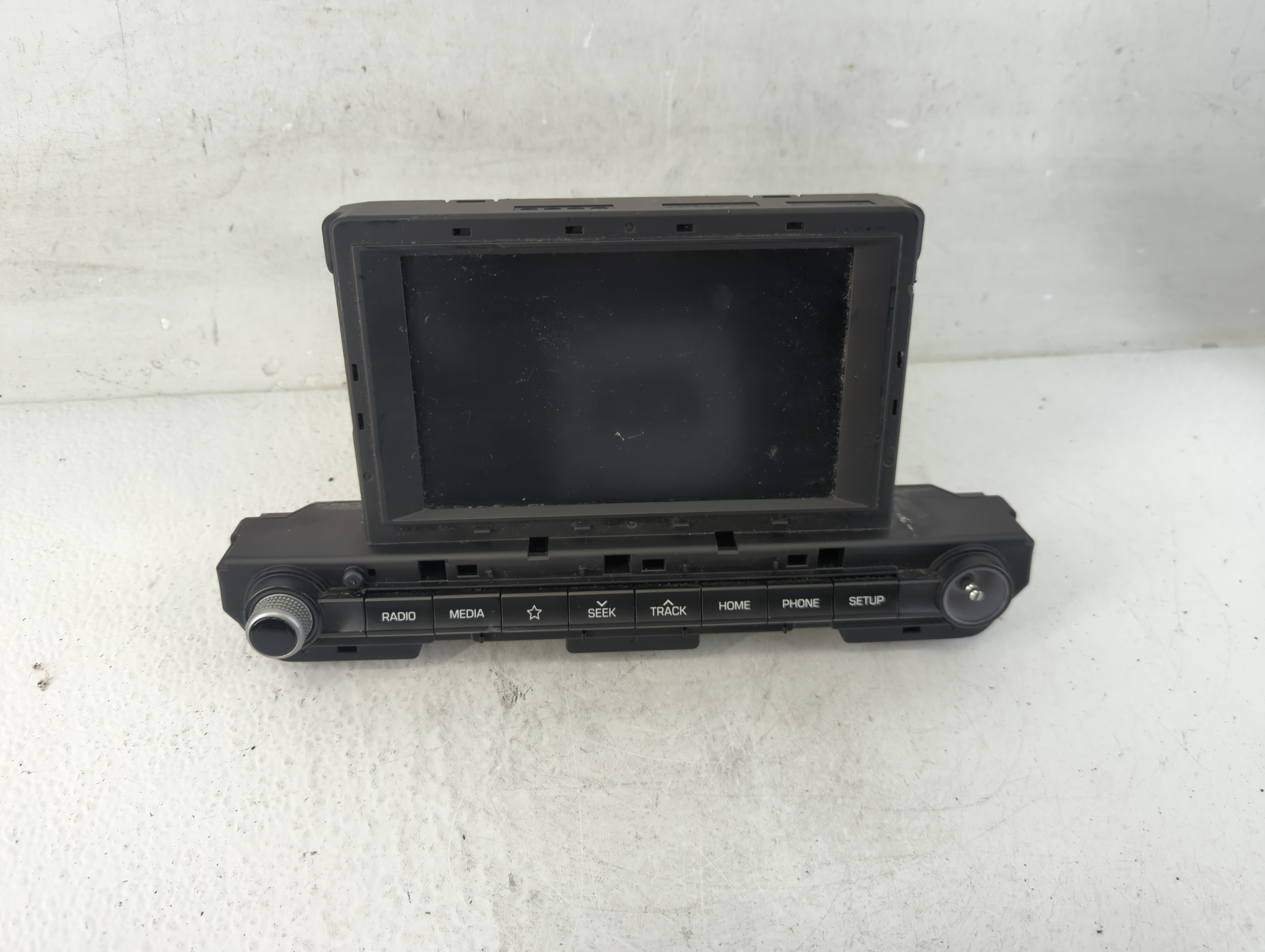 2019-2020 Hyundai Elantra Am Fm Cd Player Radio Receiver 1055326 - Oemusedautoparts1.com