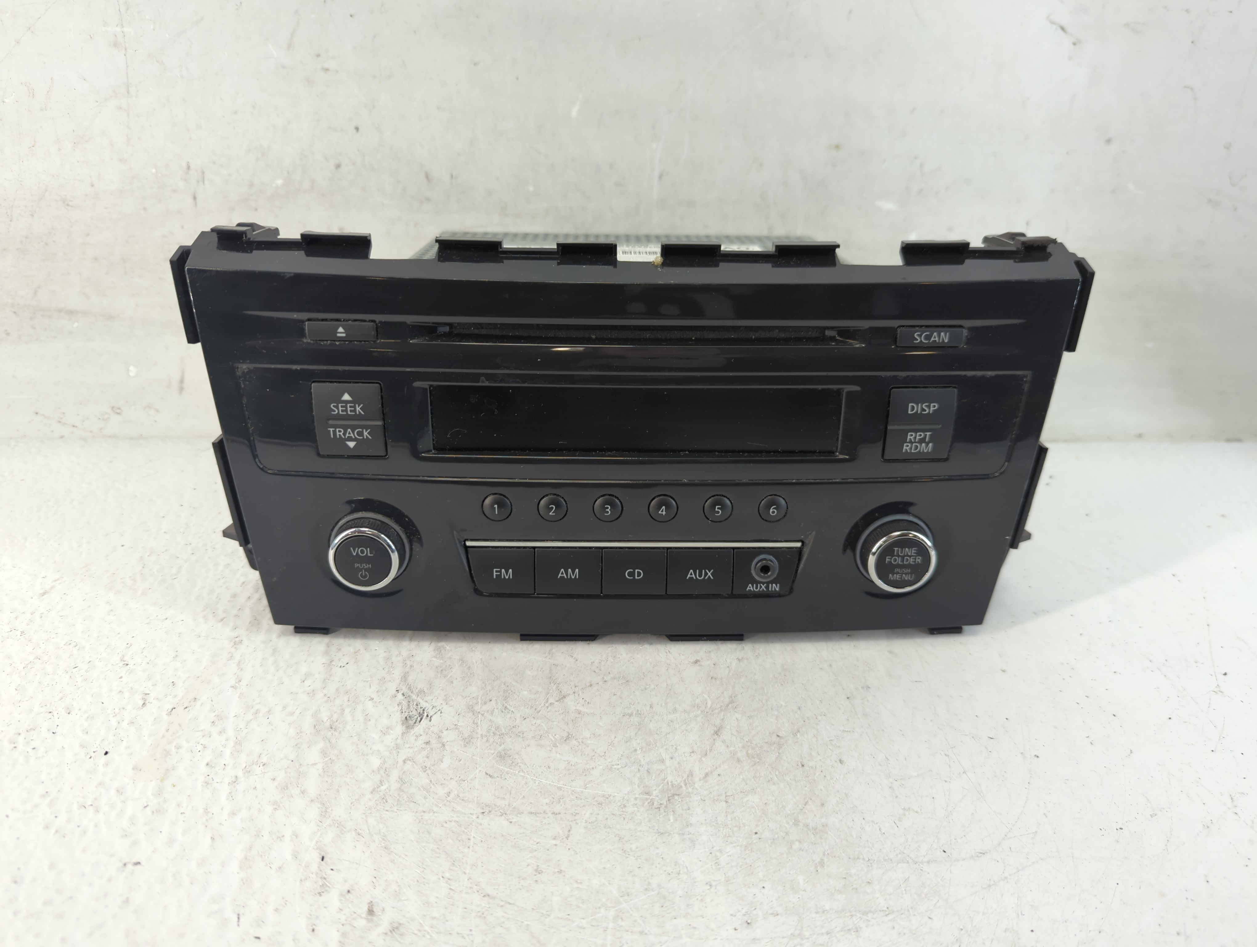 2013-2015 Nissan Altima Am Fm Cd Player Radio Receiver 1055328 - Oemusedautoparts1.com