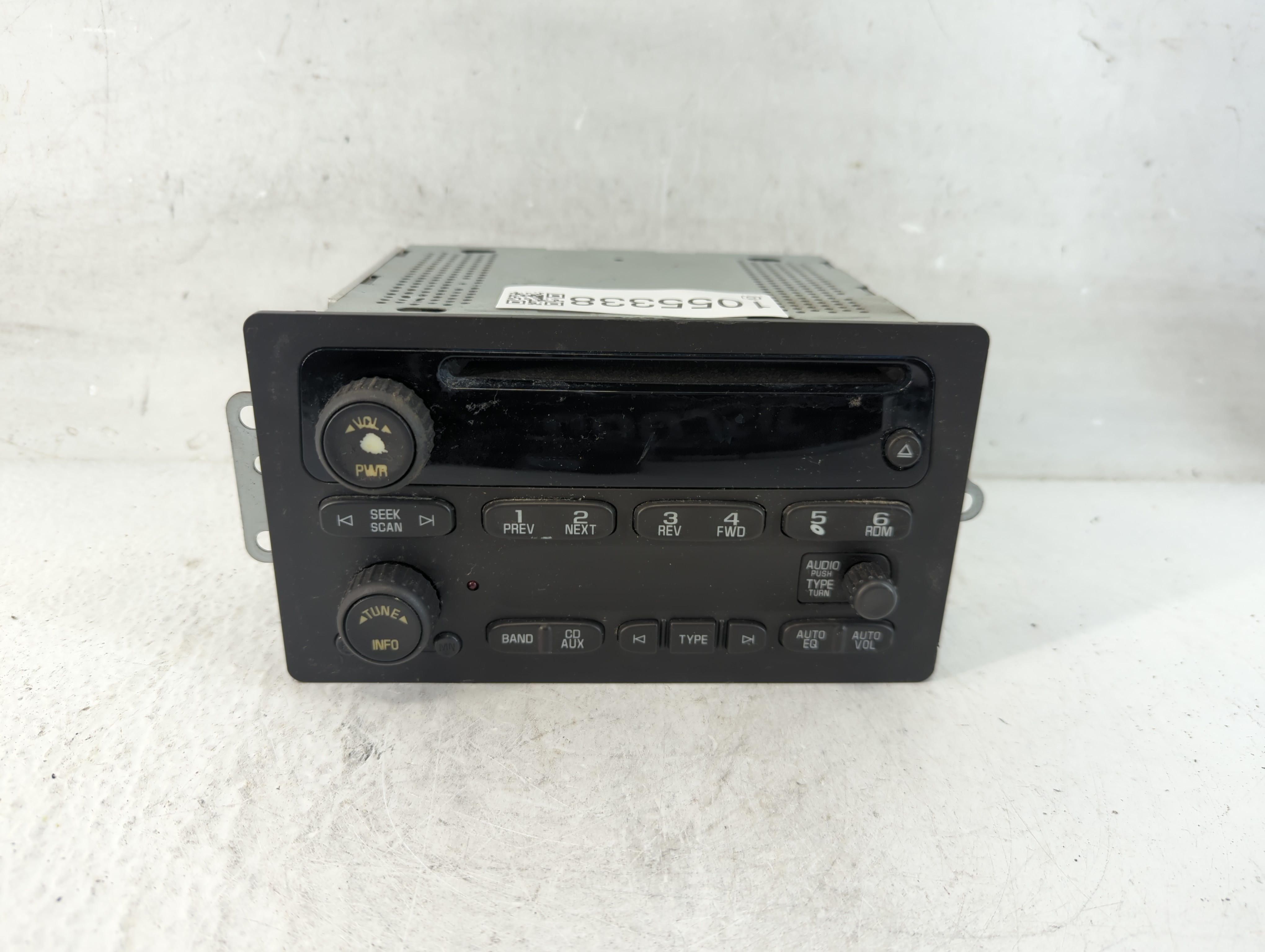 2005-2009 Chevrolet Trailblazer Am Fm Cd Player Radio Receiver 1055338 - Oemusedautoparts1.com