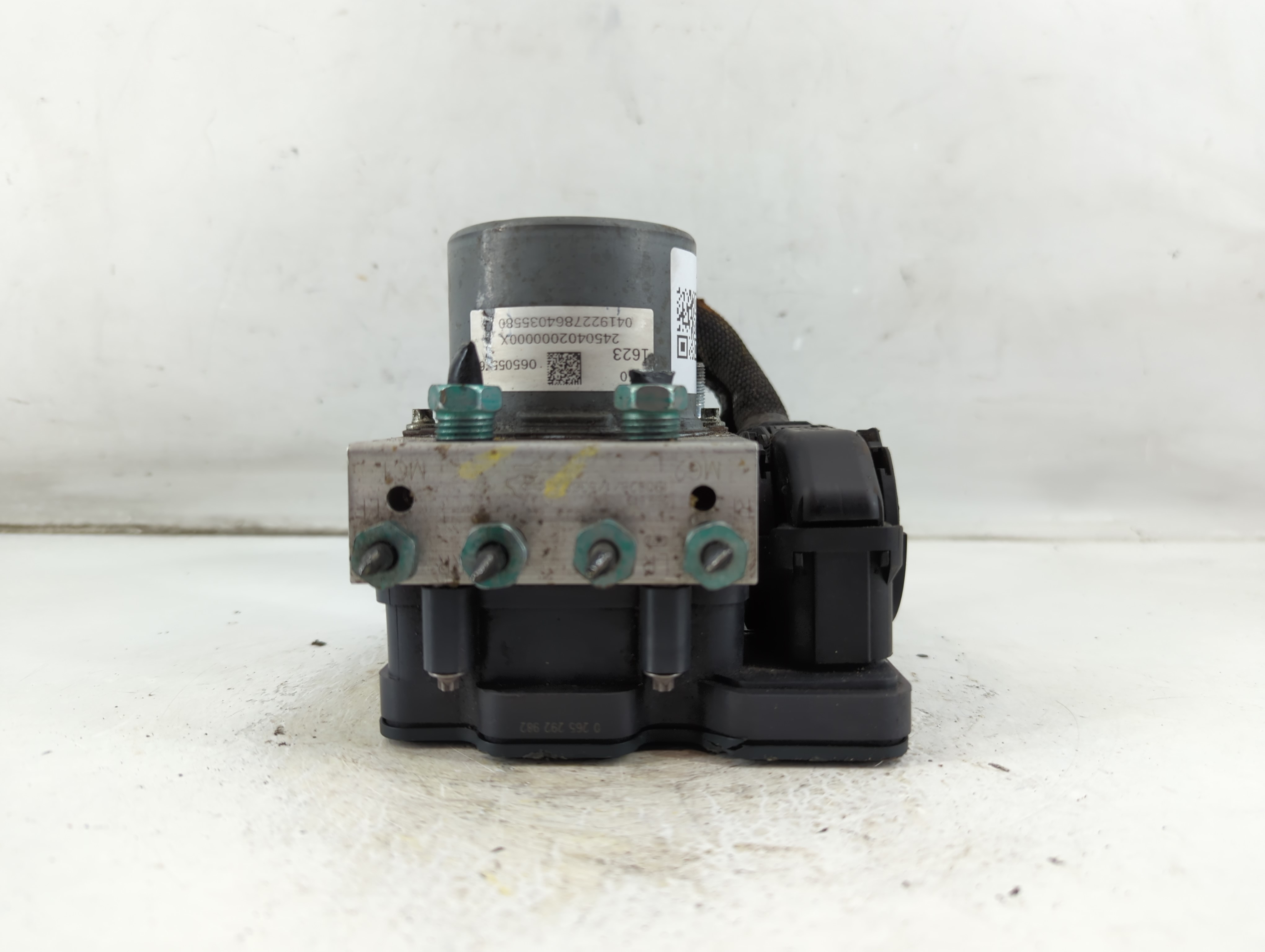 2019-2021 Chevrolet Malibu Abs Pump Control Module 1055347 - Oemusedautoparts1.com