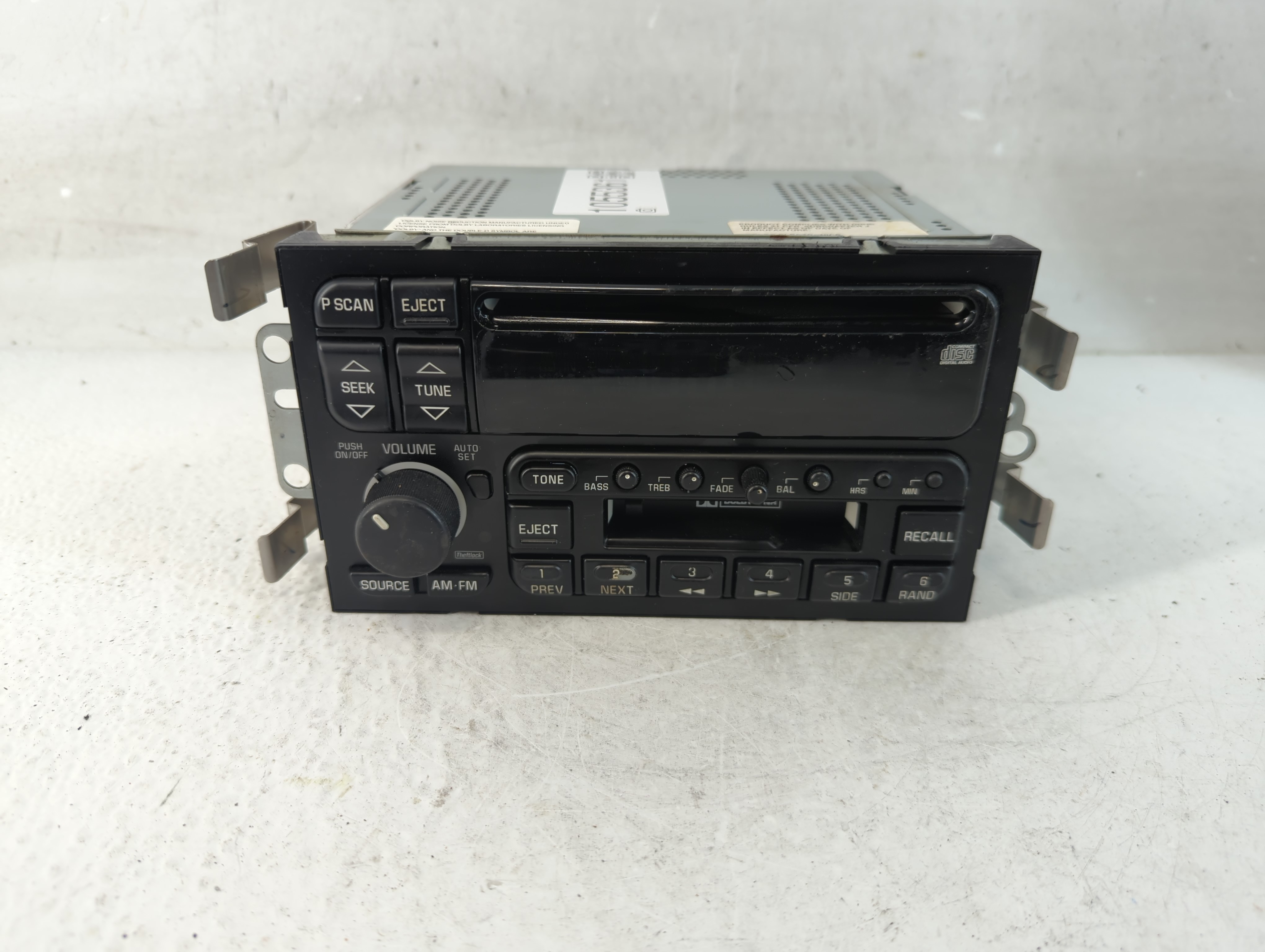 2000-2000 Buick Lesabre Am Fm Cd Player Radio Receiver 1055361 - Oemusedautoparts1.com