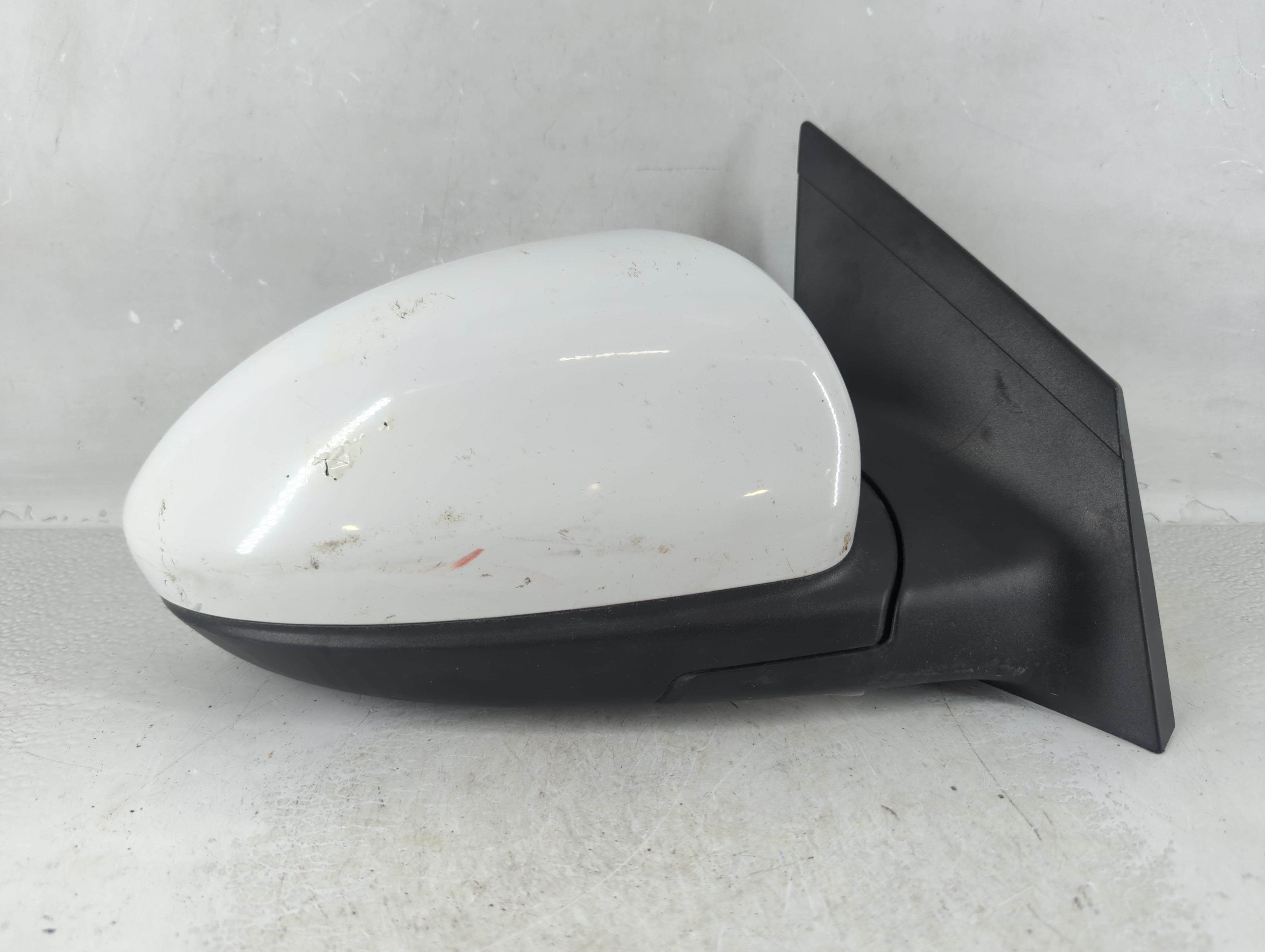 2011-2016 Chevrolet Cruze Passenger Right Side View Power Door Mirror 1055368 - Oemusedautoparts1.com