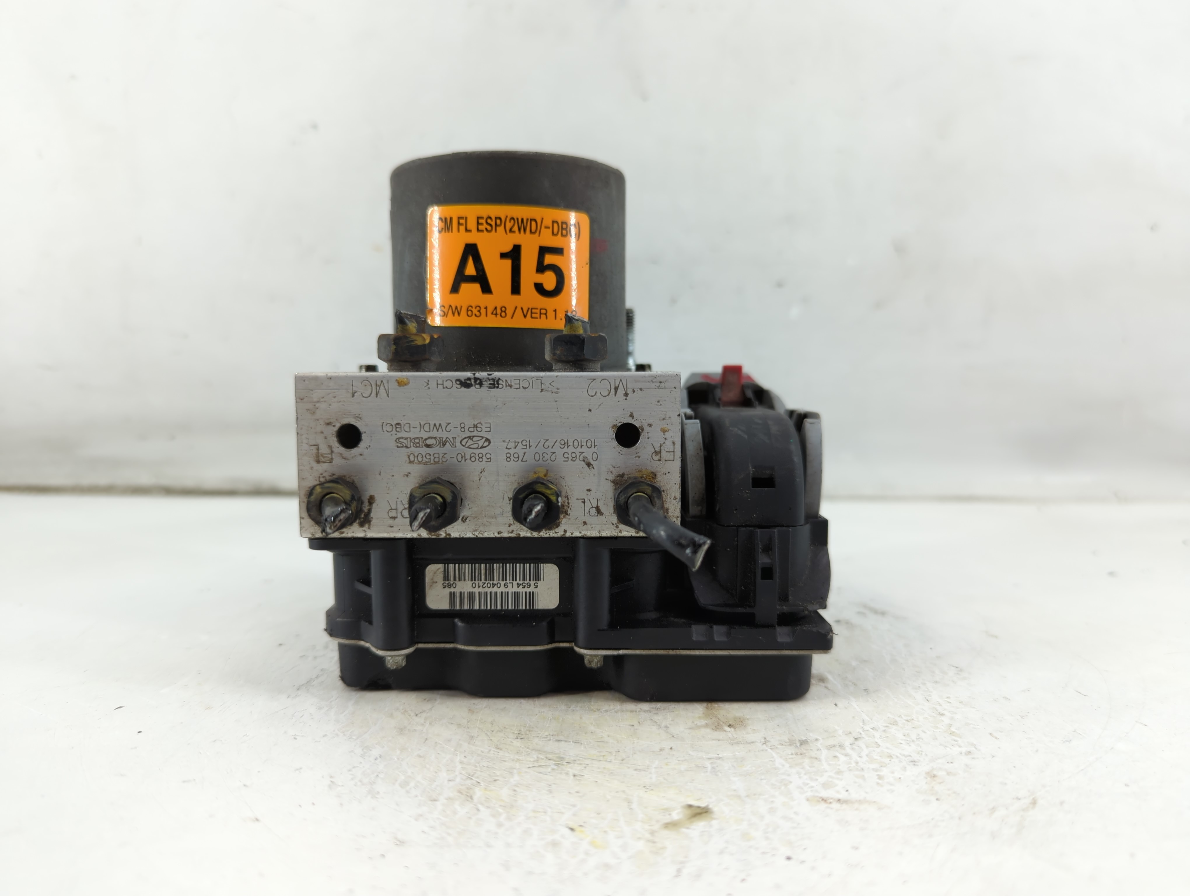Picture of 2010-2012 Hyundai Santa Fe Abs Pump Control Module 1055385