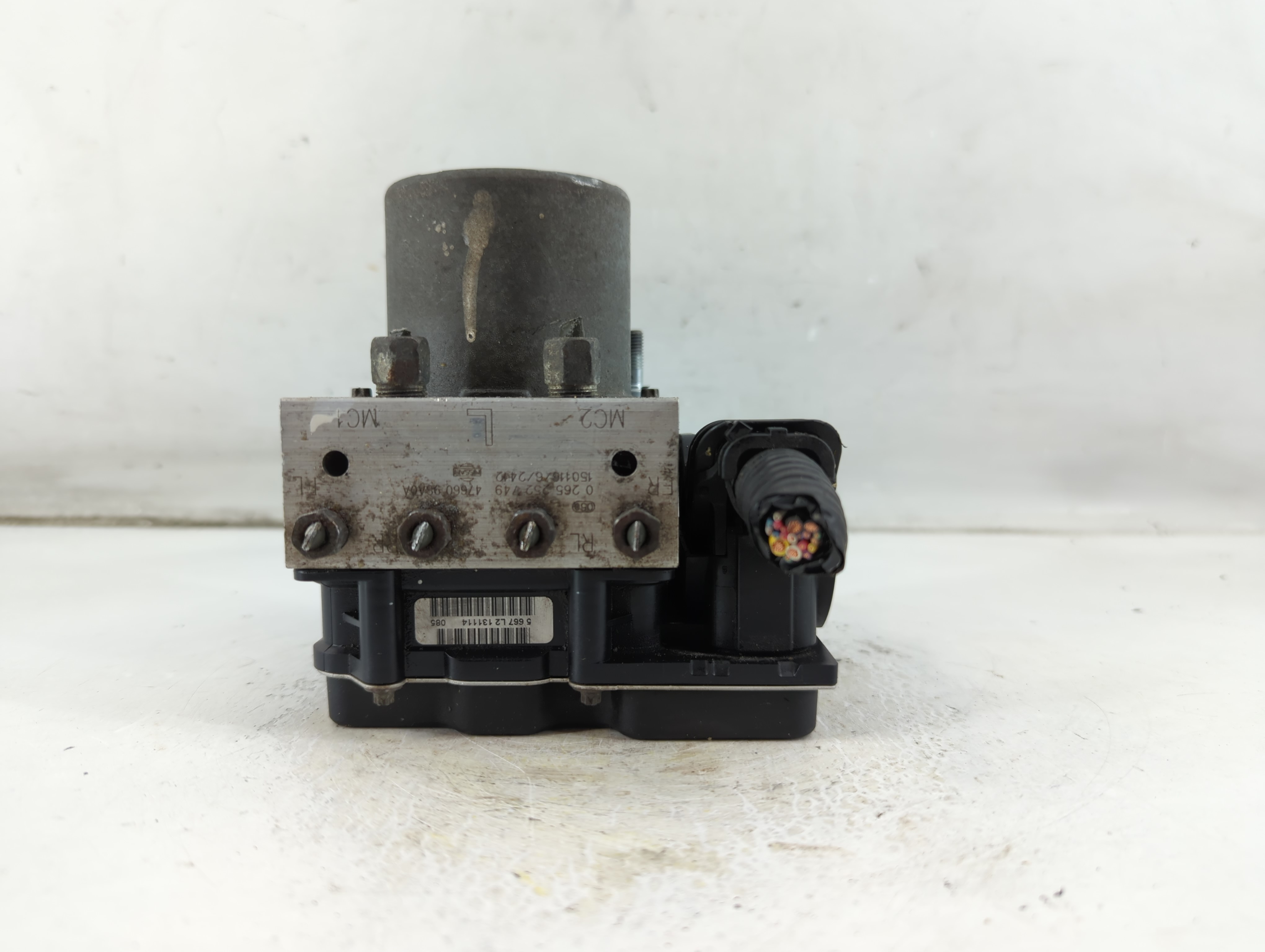 2015 Nissan Nv200 Abs Pump Control Module 1055388 - Oemusedautoparts1.com