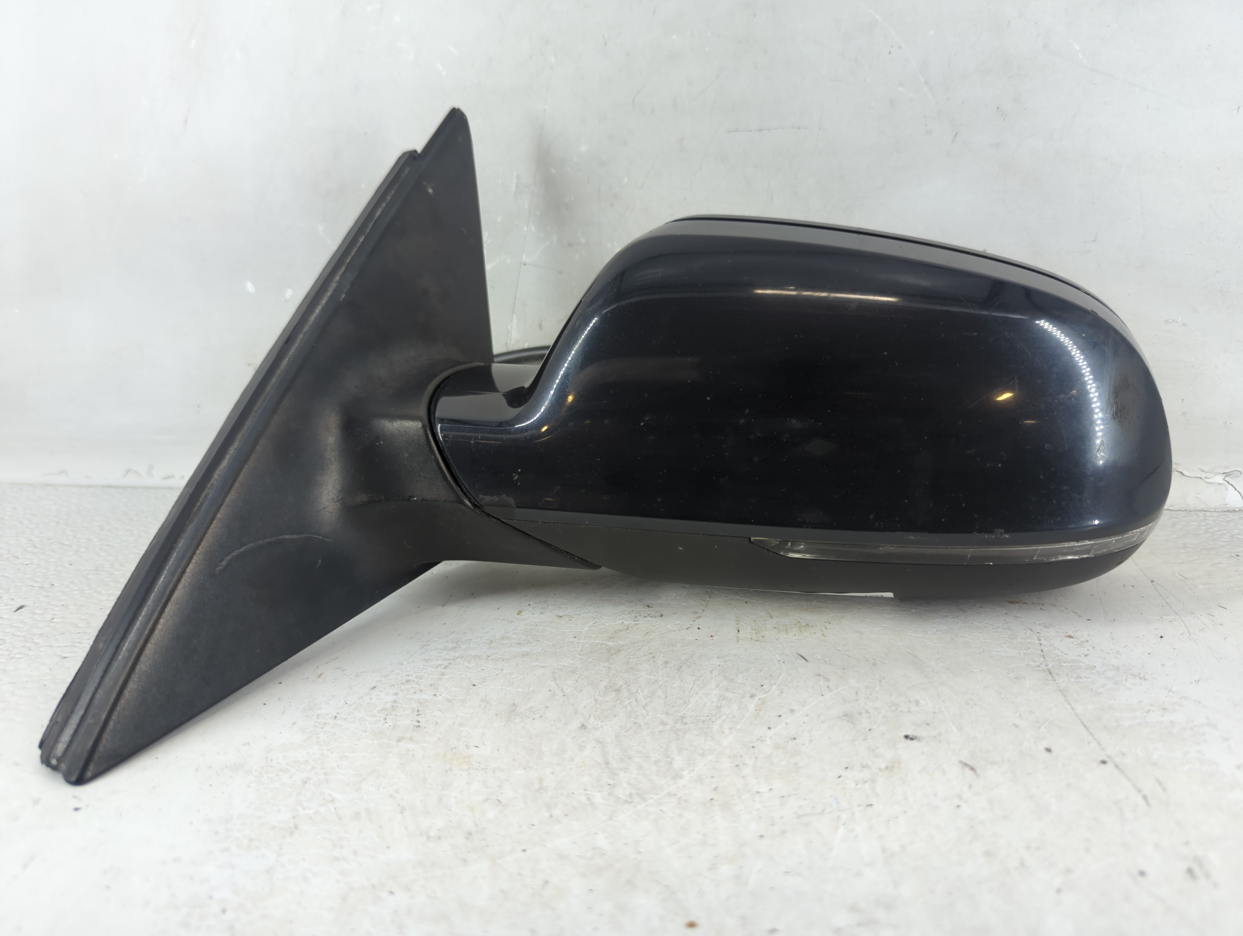 2013 Audi A4 Driver Left Side View Power Door Mirror Black 1055397 - Oemusedautoparts1.com