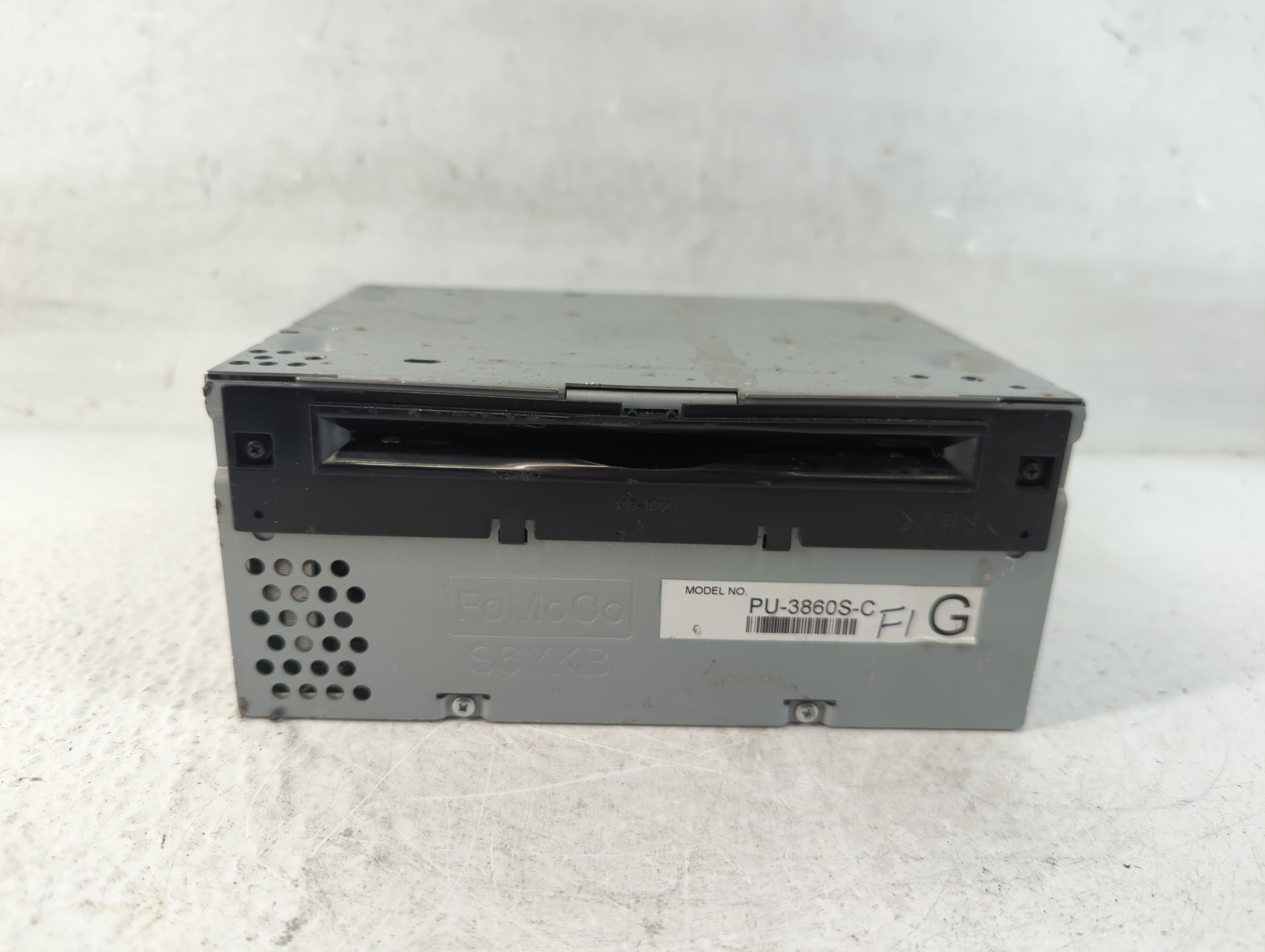 2017-2018 Ford Mustang Am Fm Cd Player Radio Receiver 1055412 - Oemusedautoparts1.com