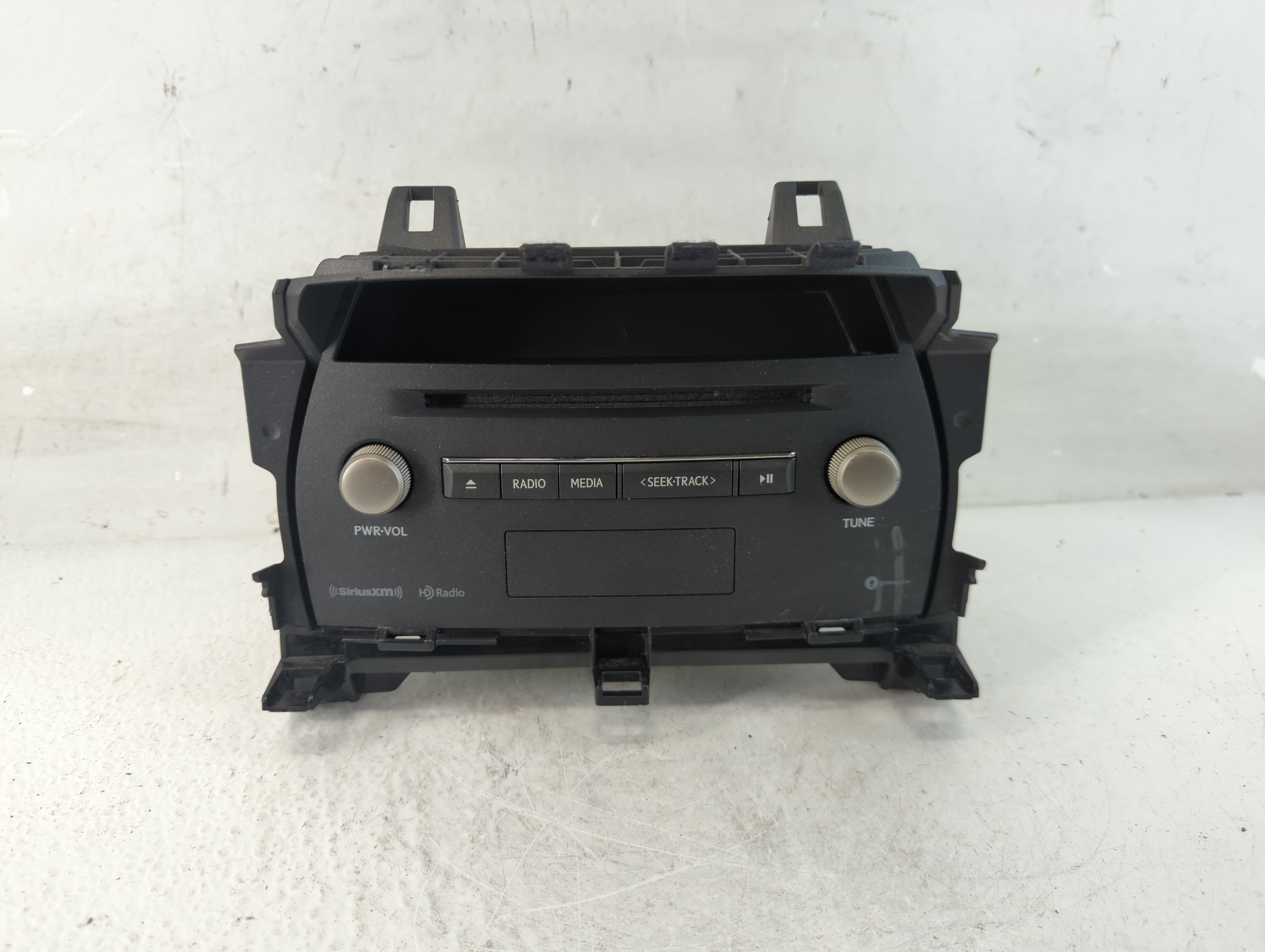 2020-2021 Lexus Nx300 Am Fm Cd Player Radio Receiver 1055414 - Oemusedautoparts1.com