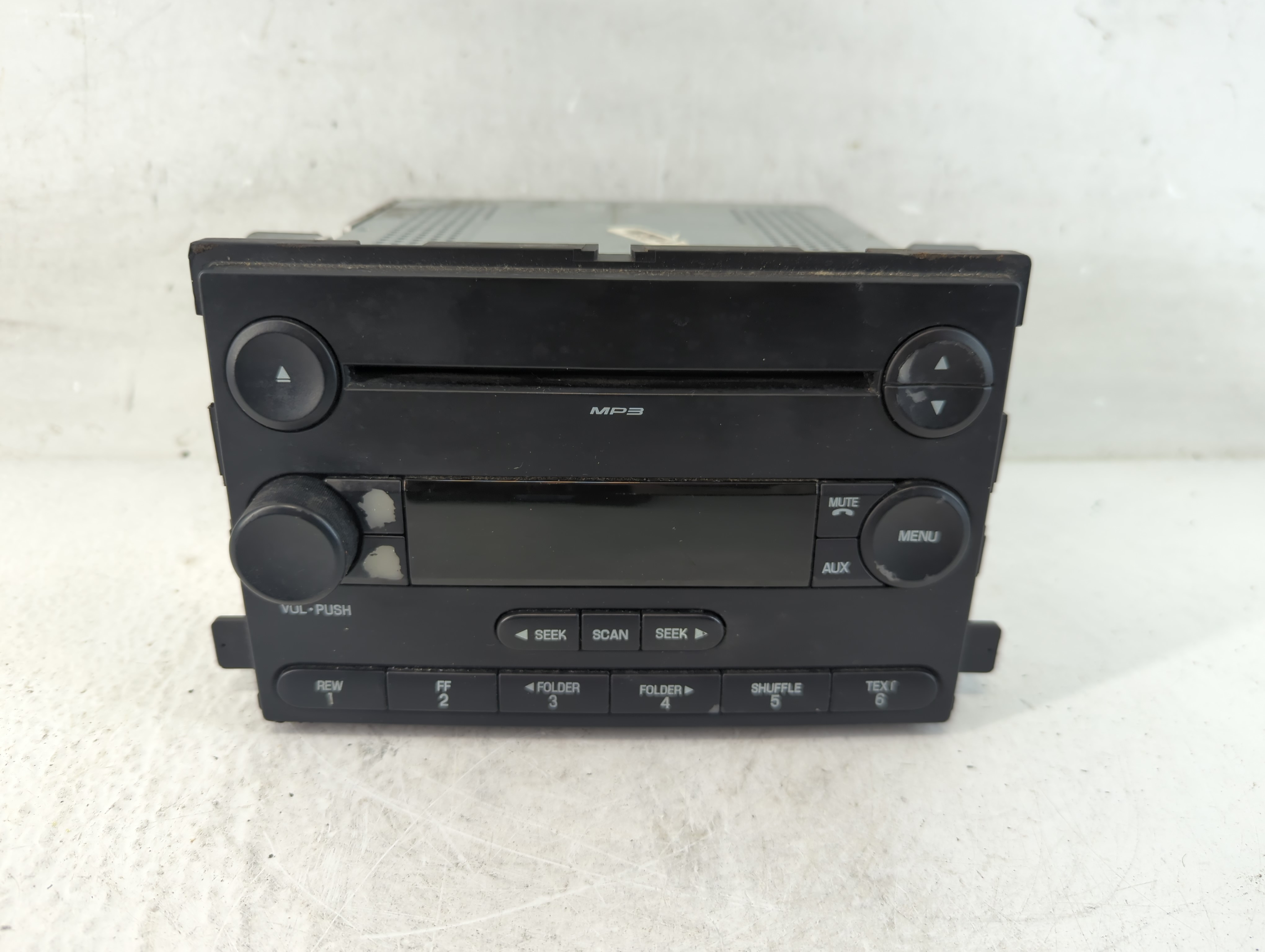 2007-2007 Ford Focus Am Fm Cd Player Radio Receiver 1055415 - Oemusedautoparts1.com