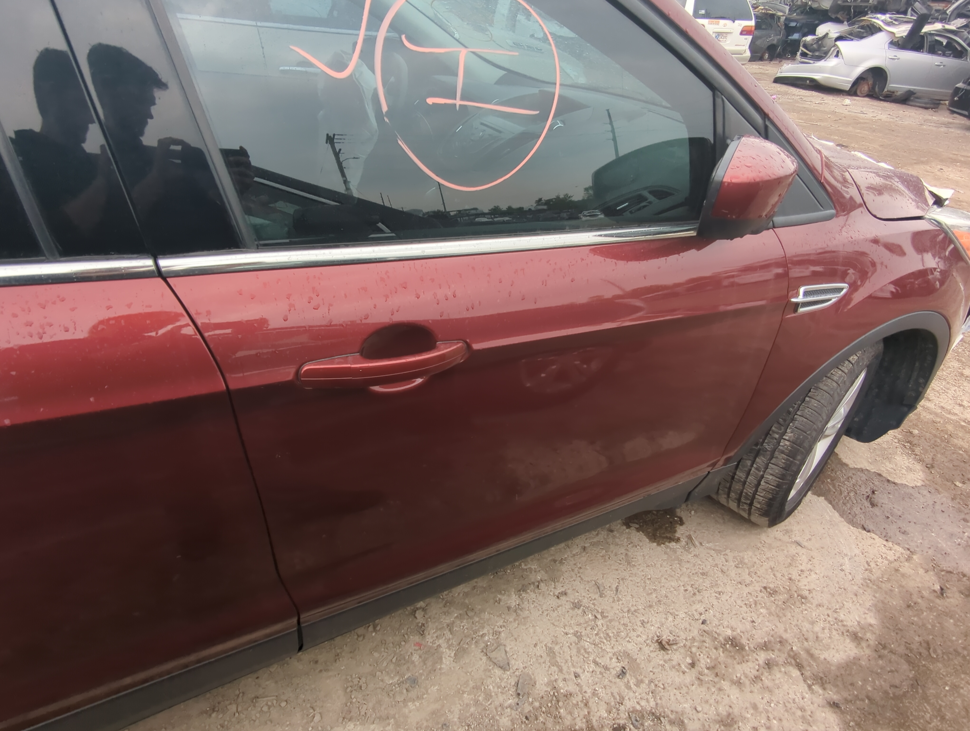 Picture of 2013-2019 Ford Escape Passenger Front Door Oem 1056028