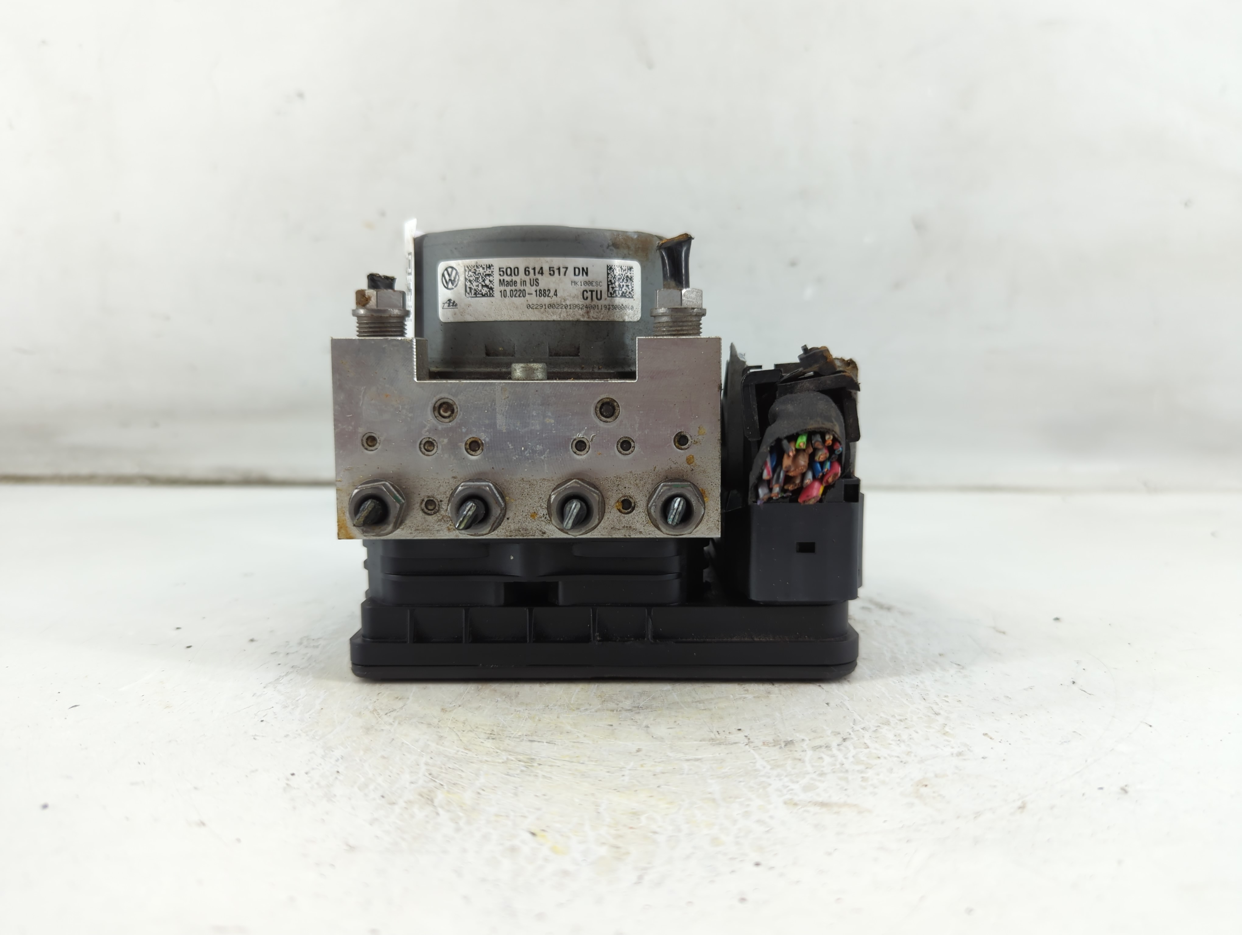 2020-2020 Volkswagen Jetta Abs Pump Control Module 1056219 - Oemusedautoparts1.com