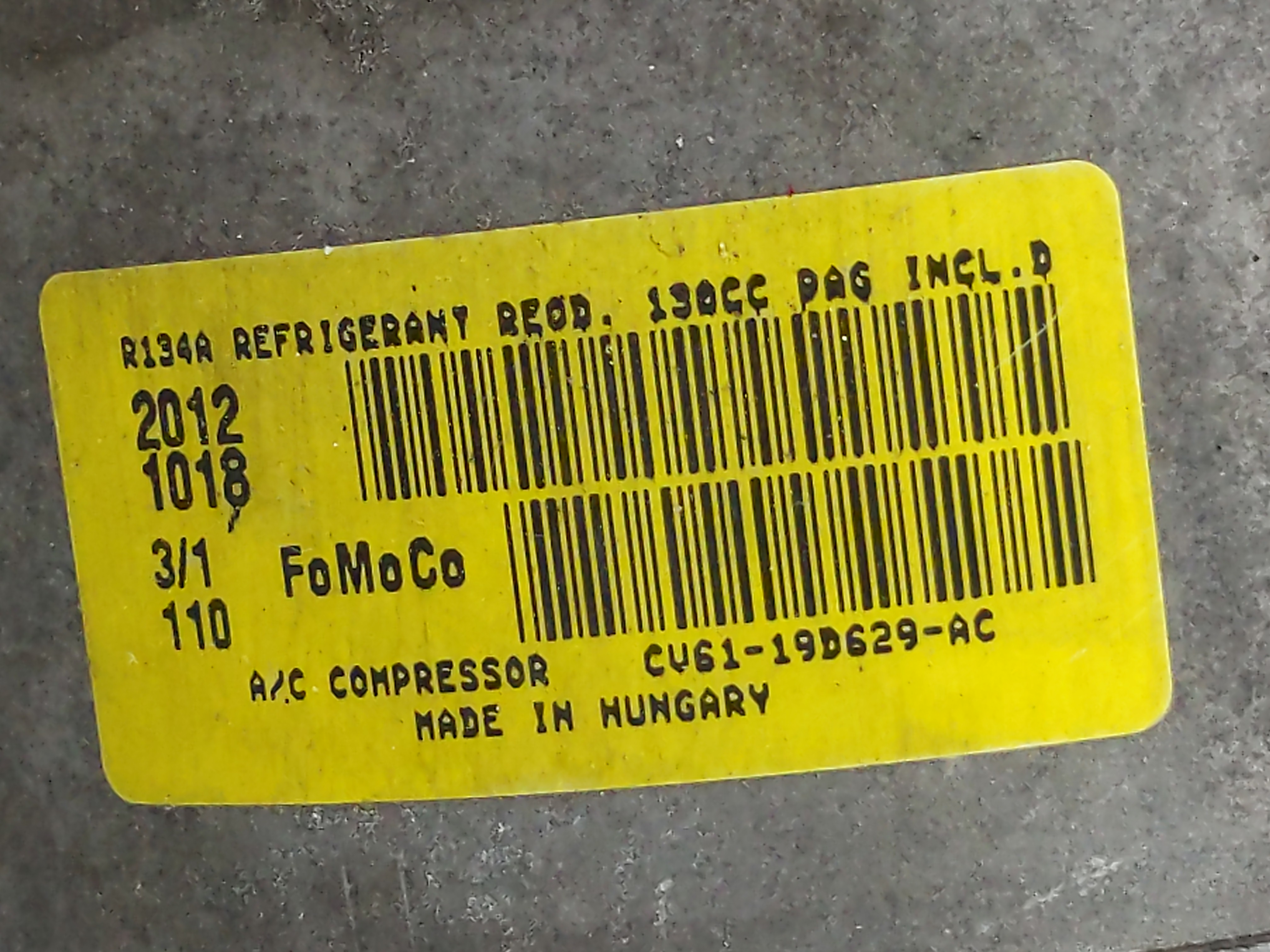 Picture of 2013-2016 Ford Escape Air Conditioning A/c Ac Compressor Oem 1056256