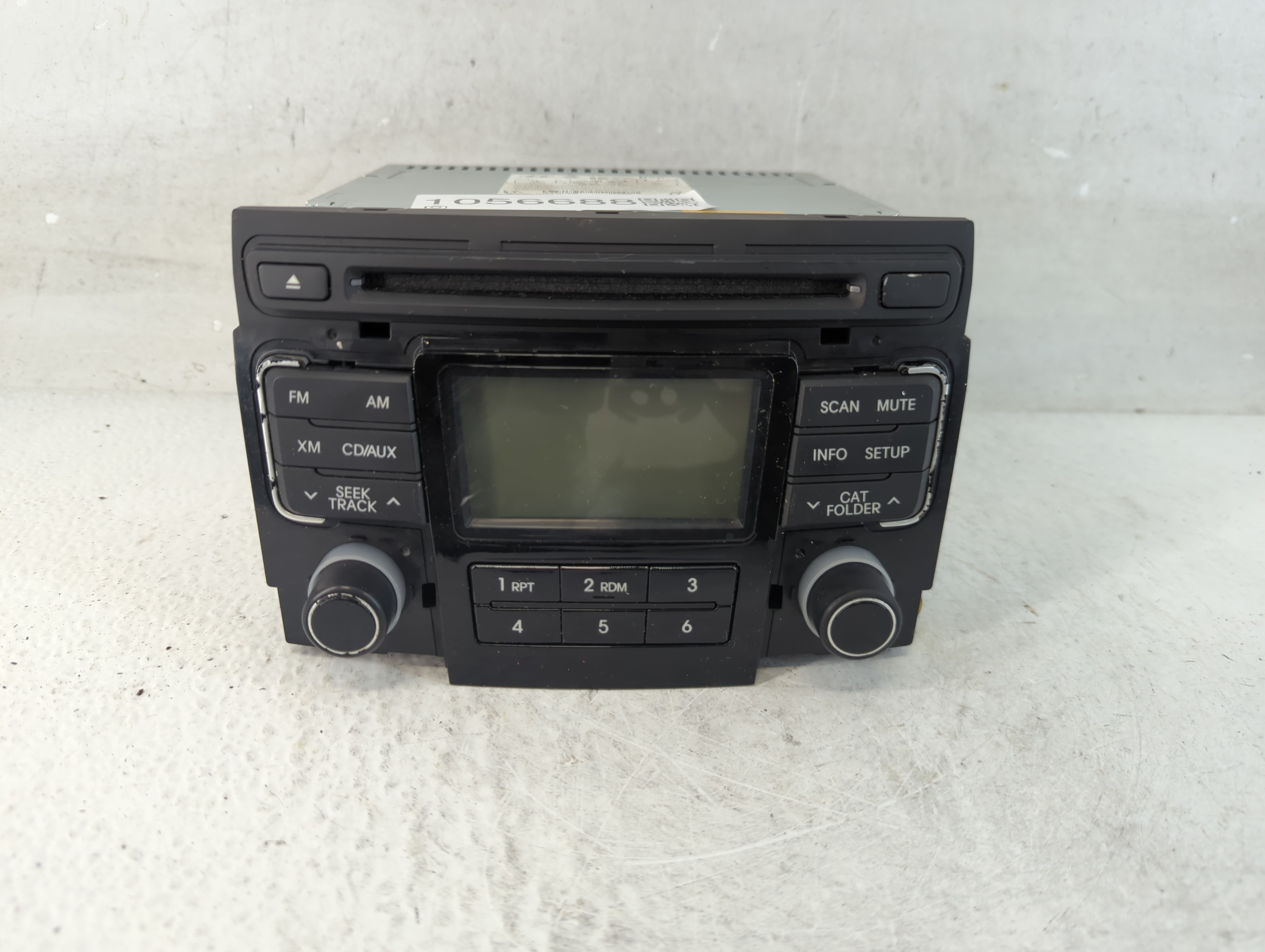 2011-2011 Hyundai Sonata Am Fm Cd Player Radio Receiver 1056688 - Oemusedautoparts1.com