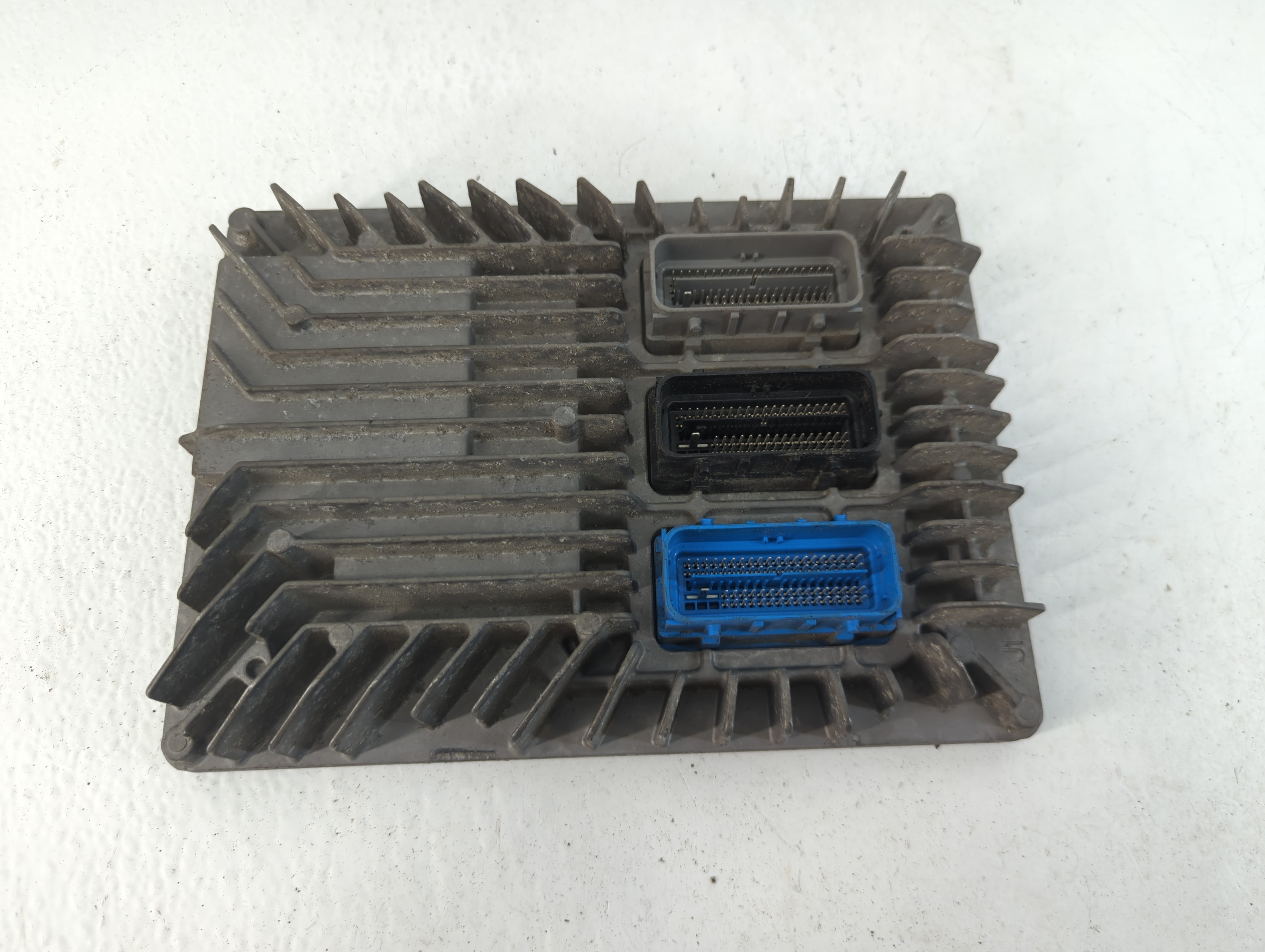 Picture of 2013-2016 Chevrolet Traverse Engine Control Computer Ecu Pcm Ecm Pcu Oem 1056696