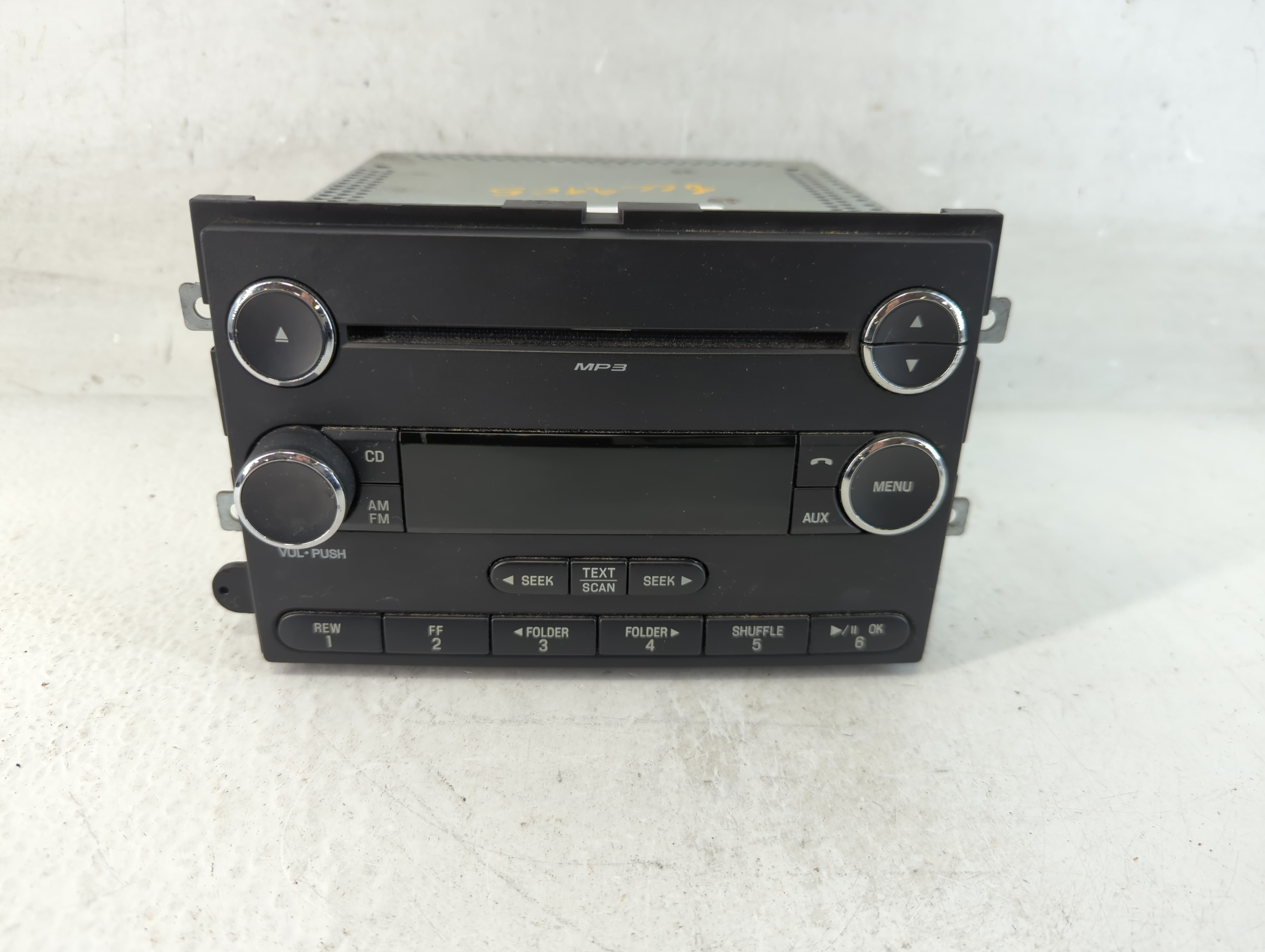 2008-2009 Ford Mustang Am Fm Cd Player Radio Receiver 1056722 - Oemusedautoparts1.com