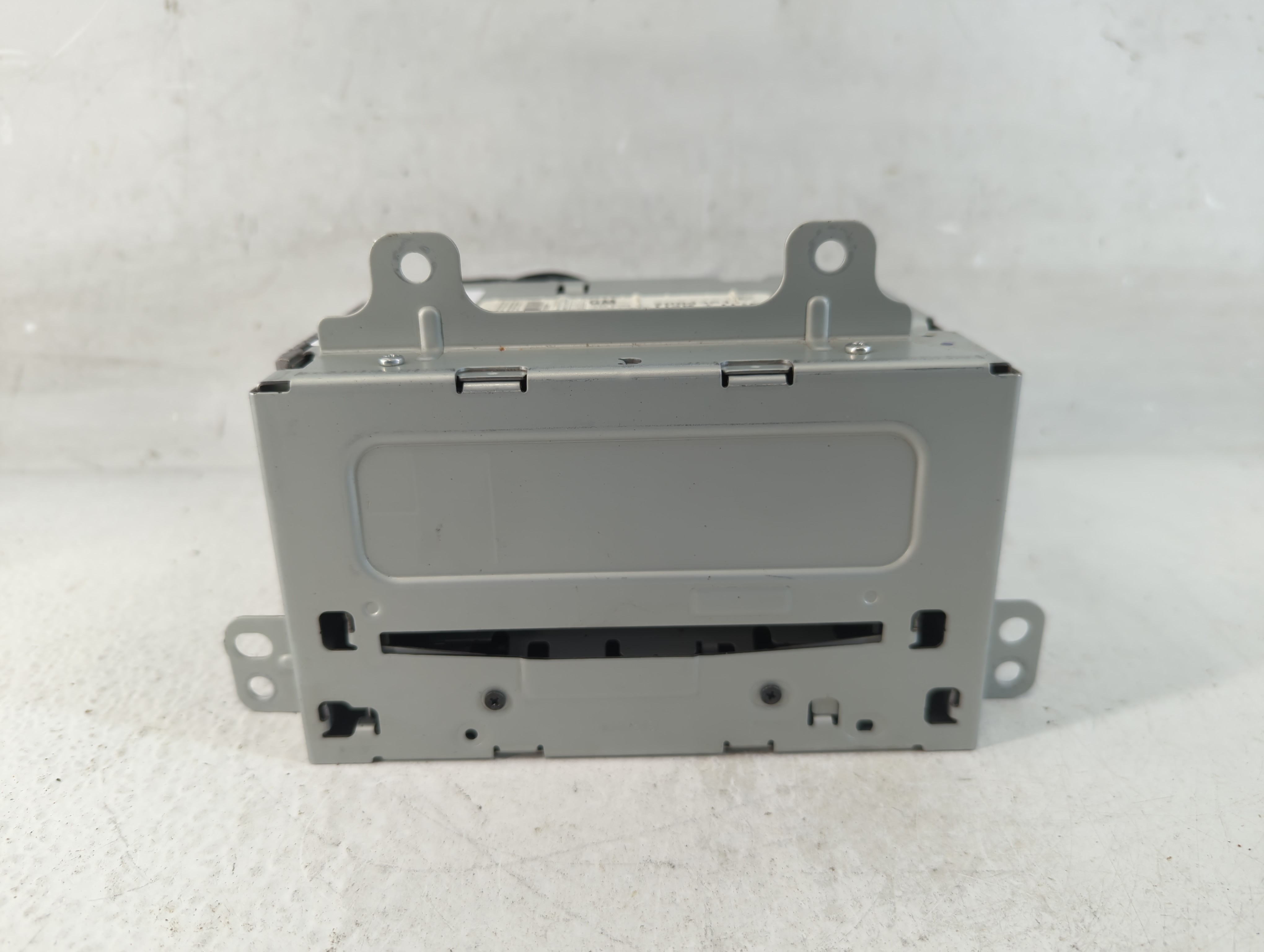 2011-2012 Buick Regal Am Fm Cd Player Radio Receiver 1056723 - Oemusedautoparts1.com