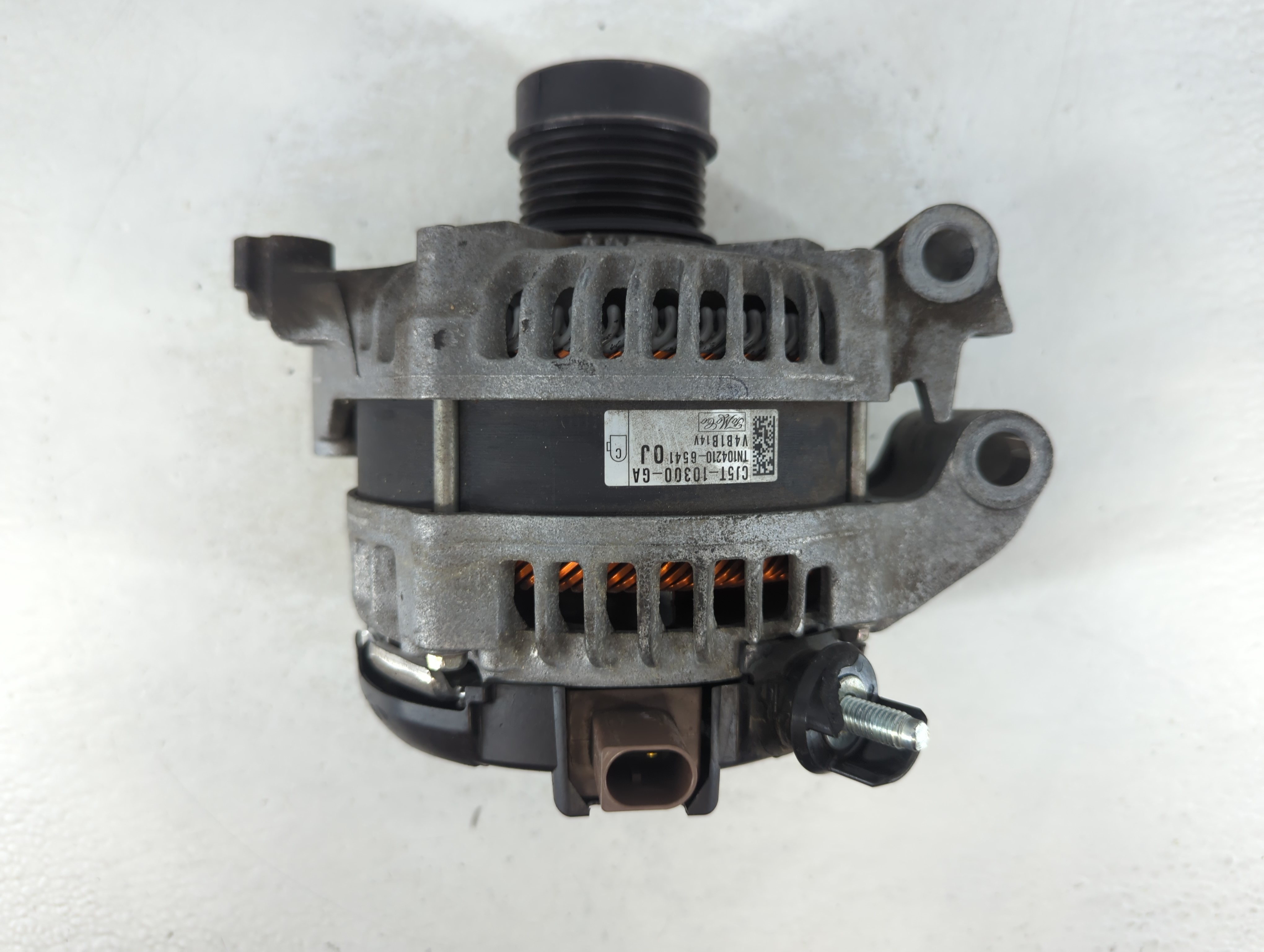 2013-2019 Ford Escape Alternator Generator Charging Assembly Engine Oem 1056742 - Oemusedautoparts1.com