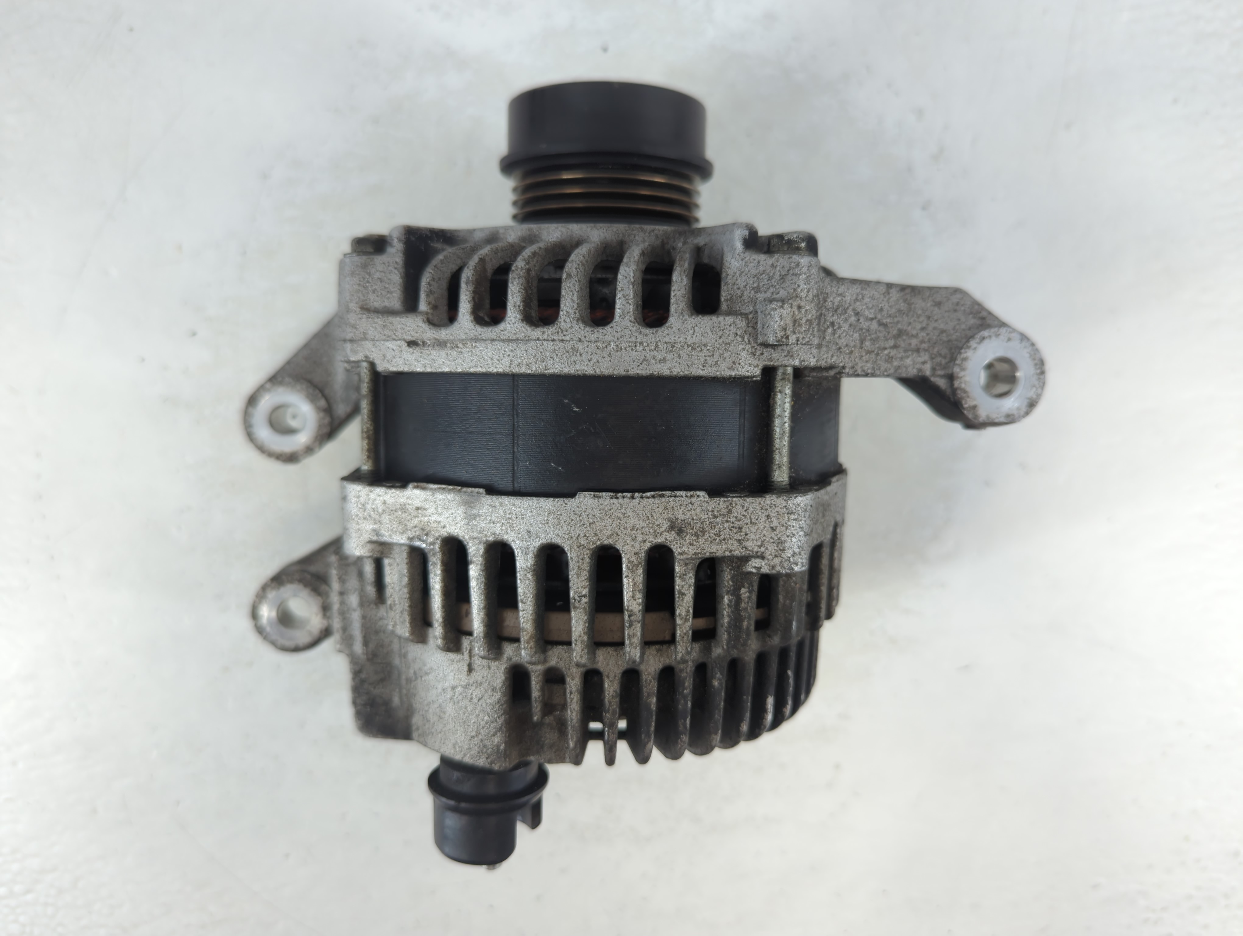 2013-2020 Ford Fusion Alternator Generator Charging Assembly Engine Oem 1056743 - Oemusedautoparts1.com
