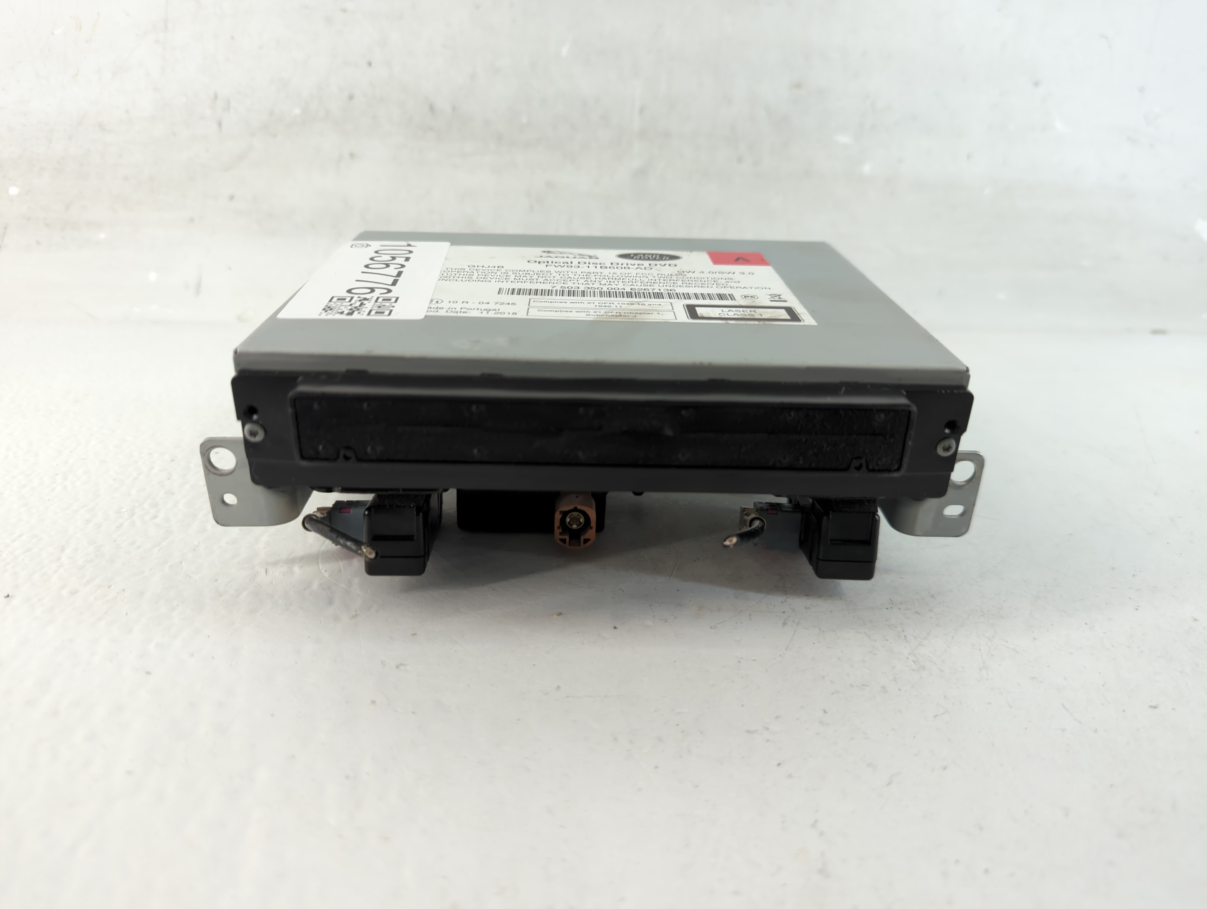 2017-2019 Land Rover Discovery Sport Am Fm Cd Player Radio Receiver 1056776 - Oemusedautoparts1.com