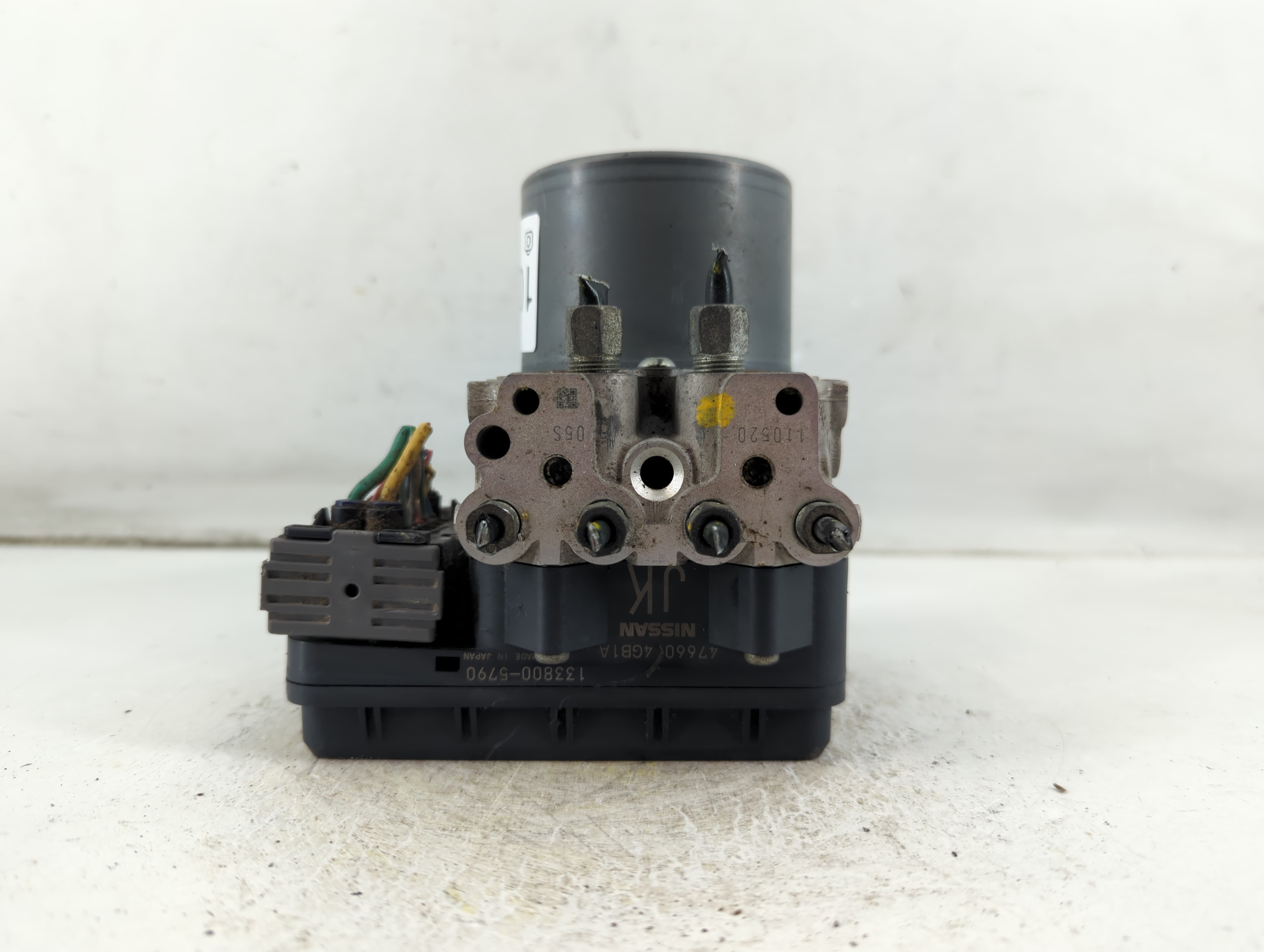 2014-2015 Infiniti Q50 Abs Pump Control Module 1056787 - Oemusedautoparts1.com