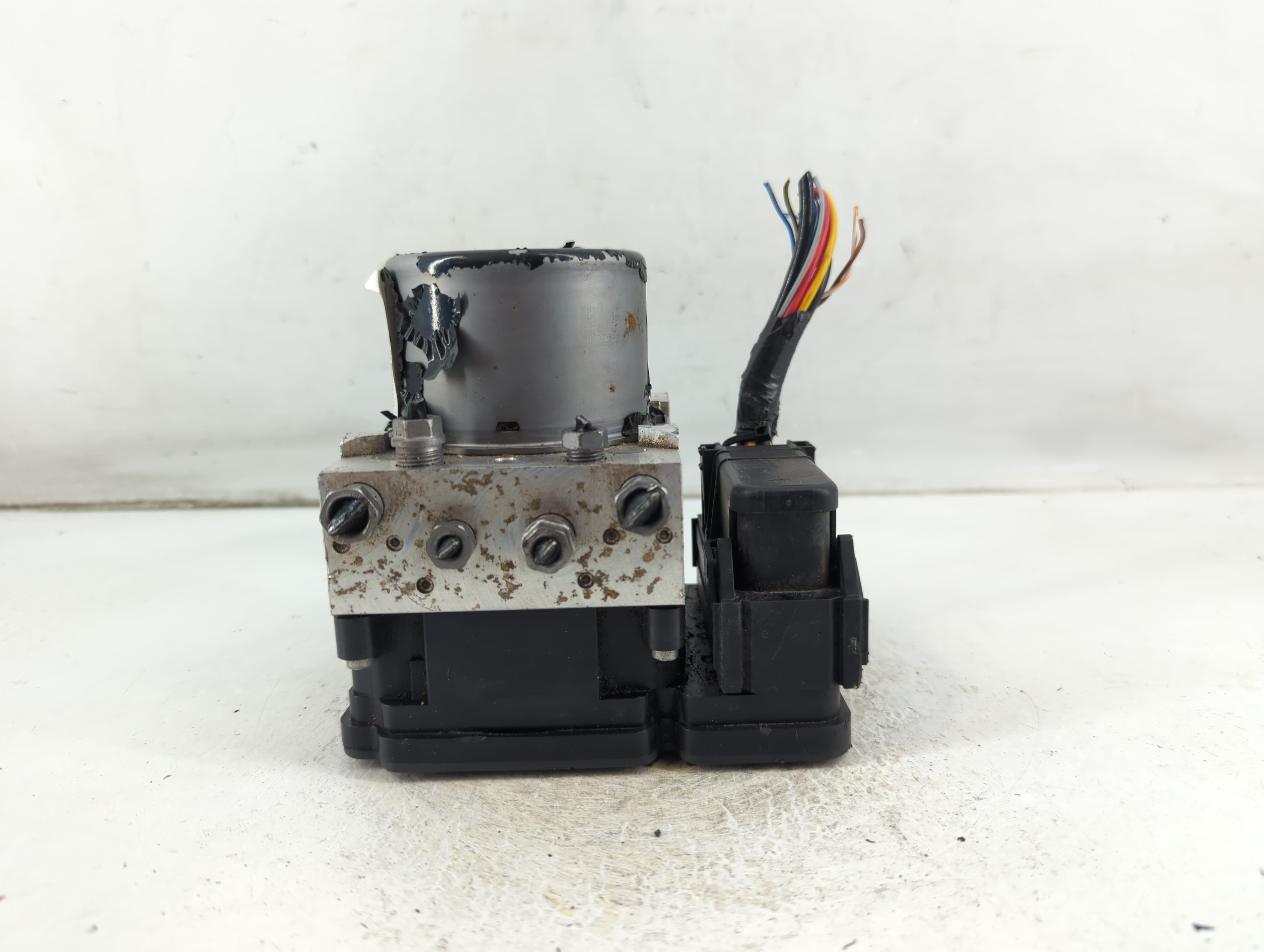 2013-2015 Ford Escape Abs Pump Control Module 1056805 - Oemusedautoparts1.com
