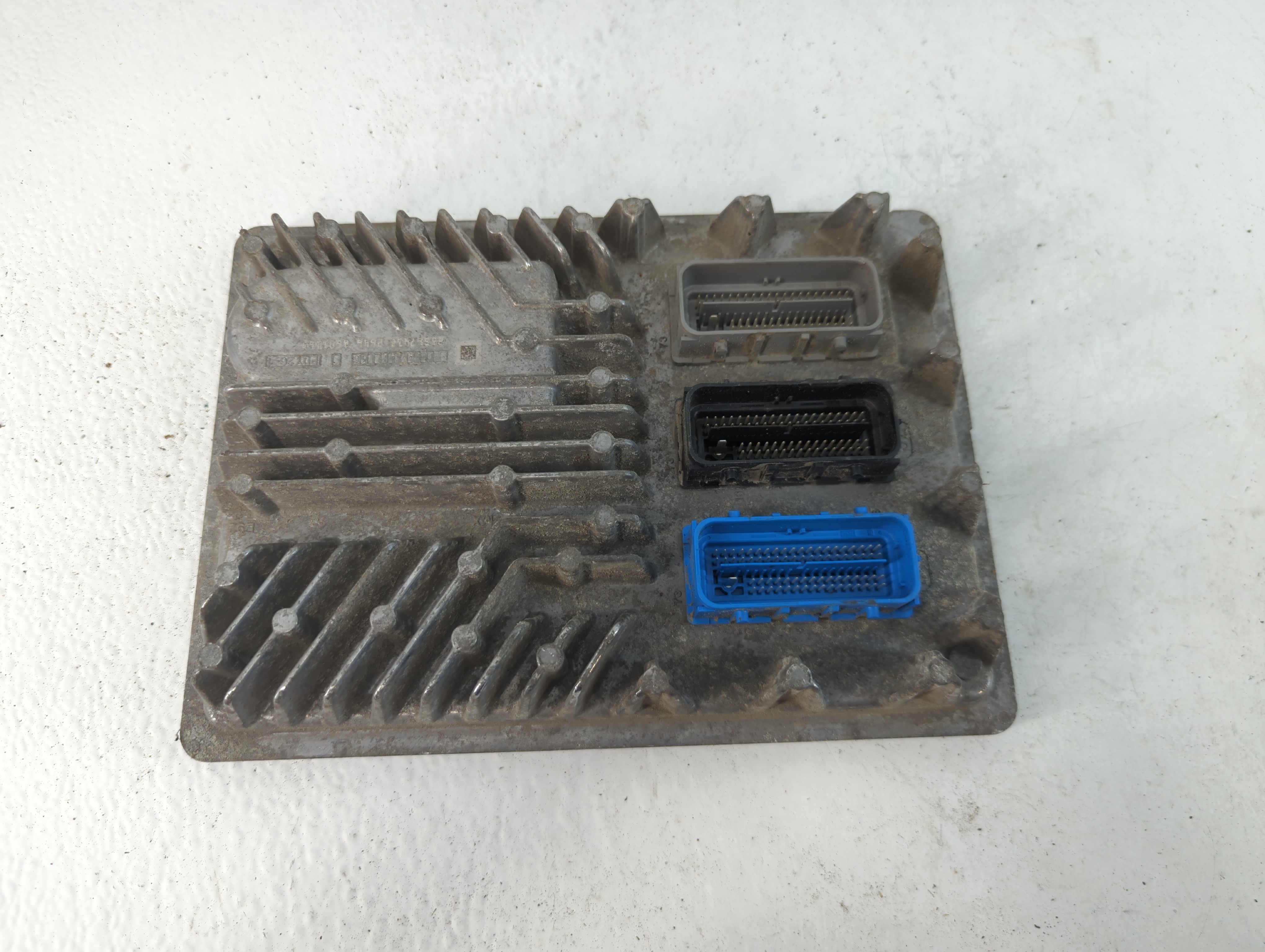 Picture of 2016-2018 Gmc Sierra 1500 Engine Control Computer Ecu Pcm Ecm Pcu Oem 1056820