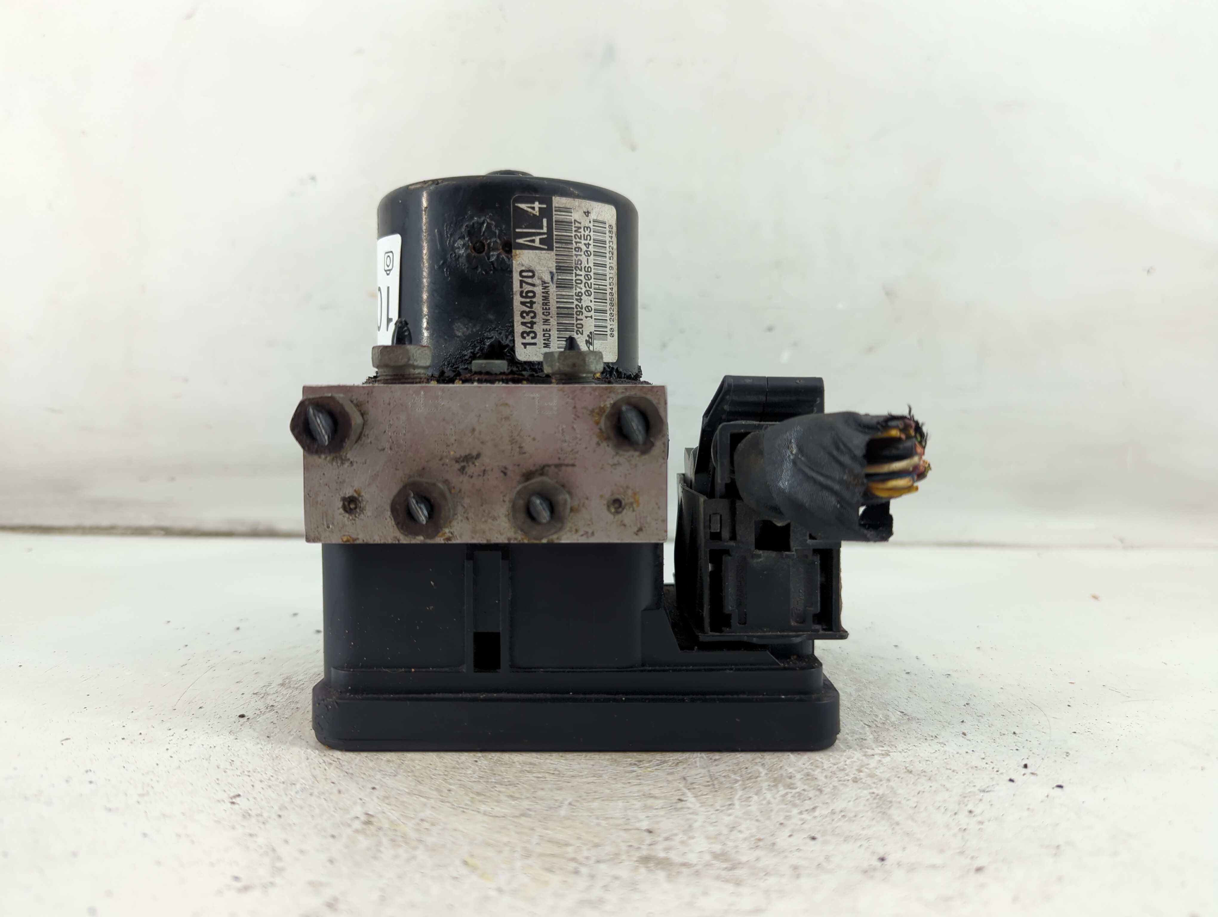 2011-2011 Chevrolet Cruze Abs Pump Control Module 1056846 - Oemusedautoparts1.com